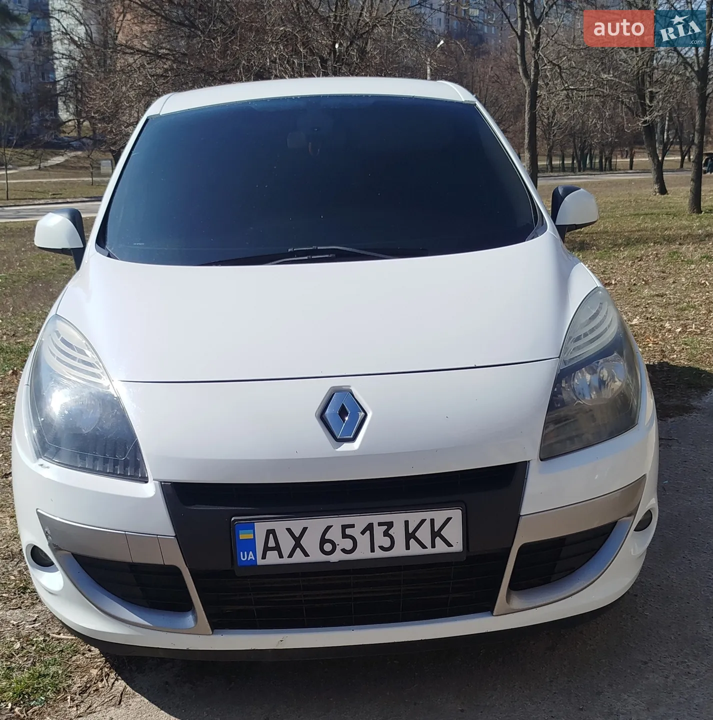 Renault Scenic 2011 — 1