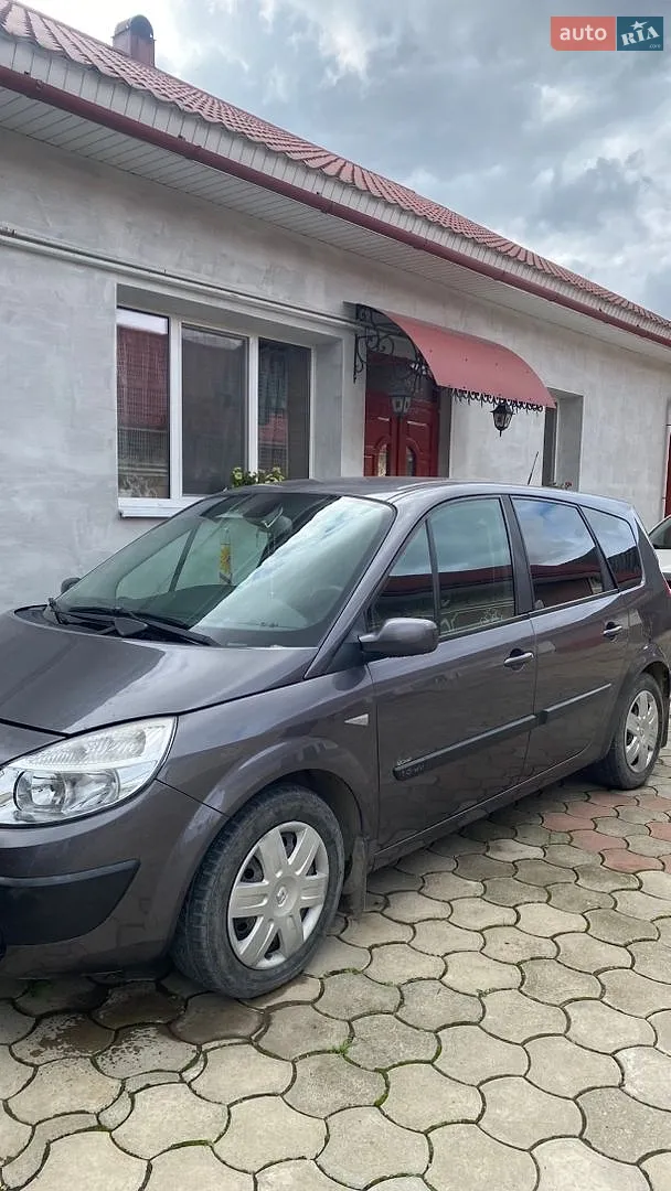 Renault Scenic, 2004