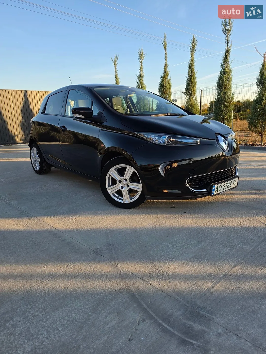Renault Zoe 2016 — 1