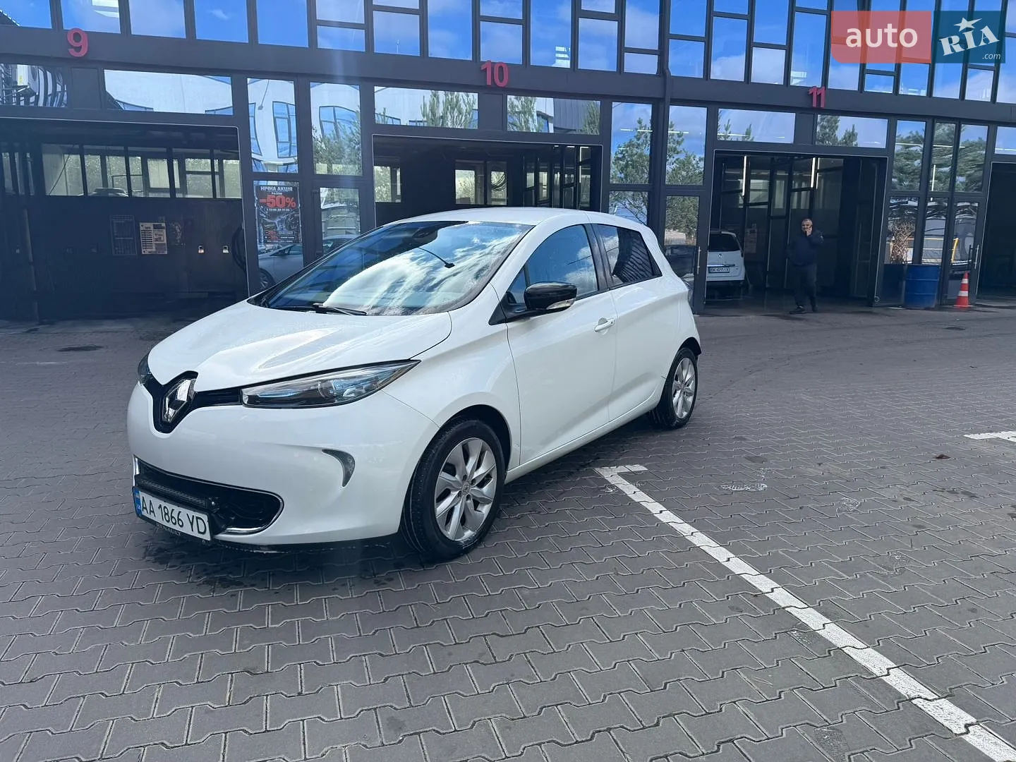 Renault Zoe 2014 — 1