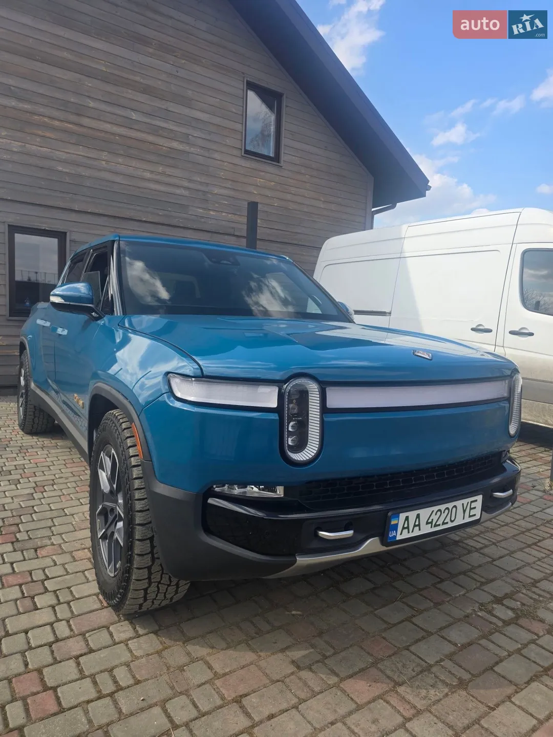 Rivian R1T, 2022