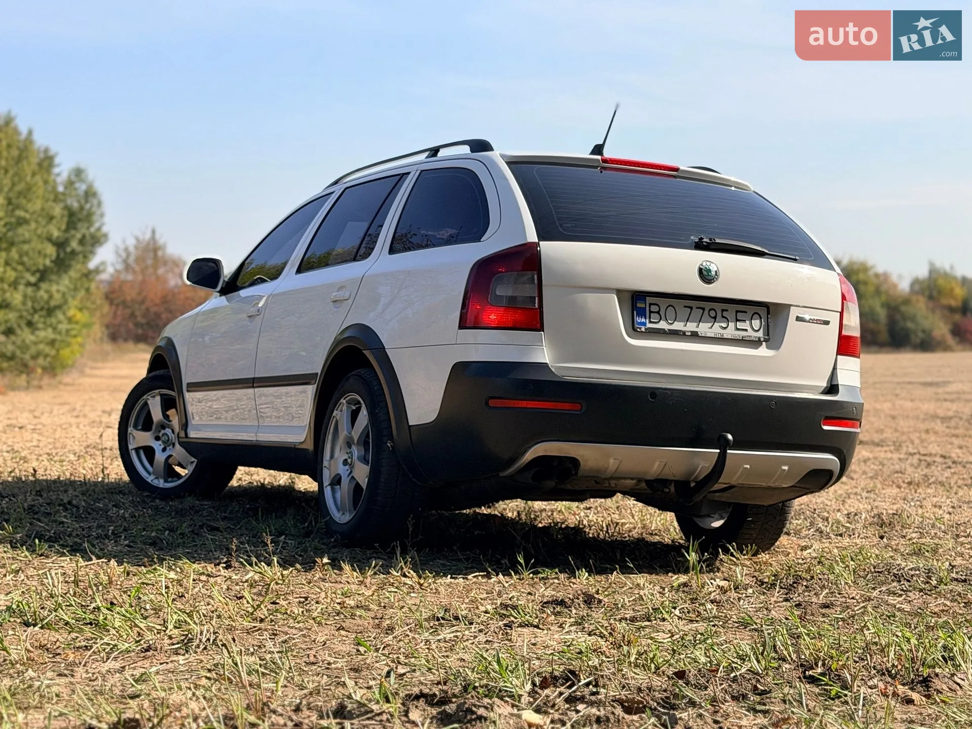 Skoda Octavia Scout, 2011