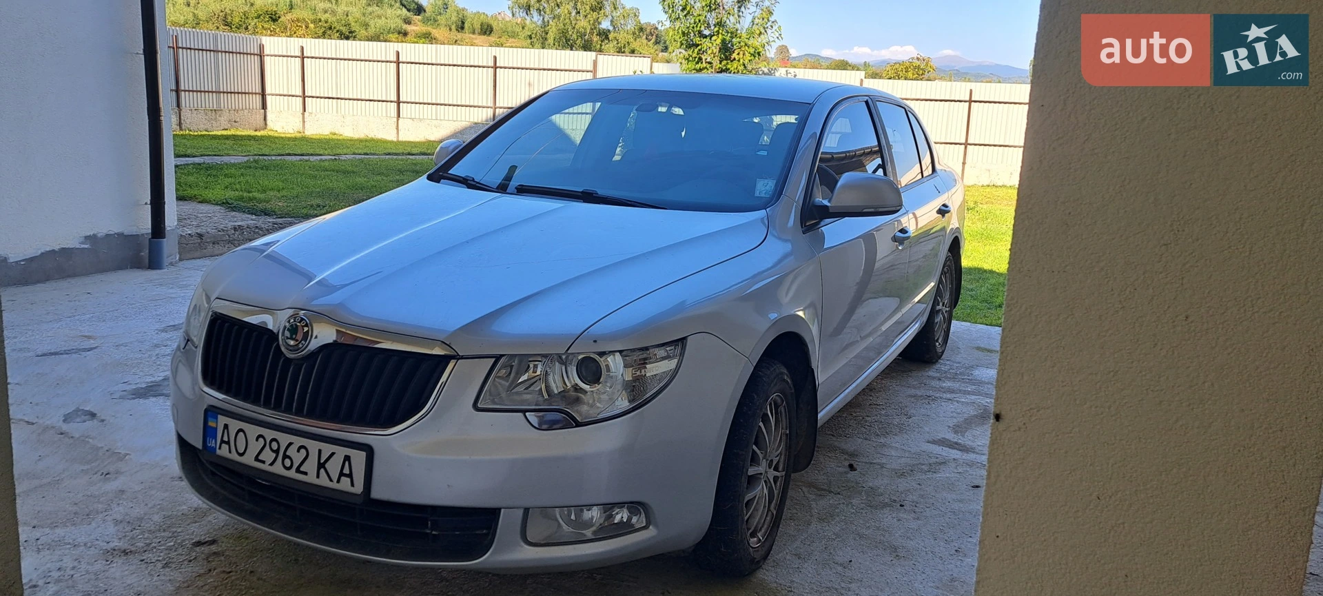 Skoda Superb, 2011