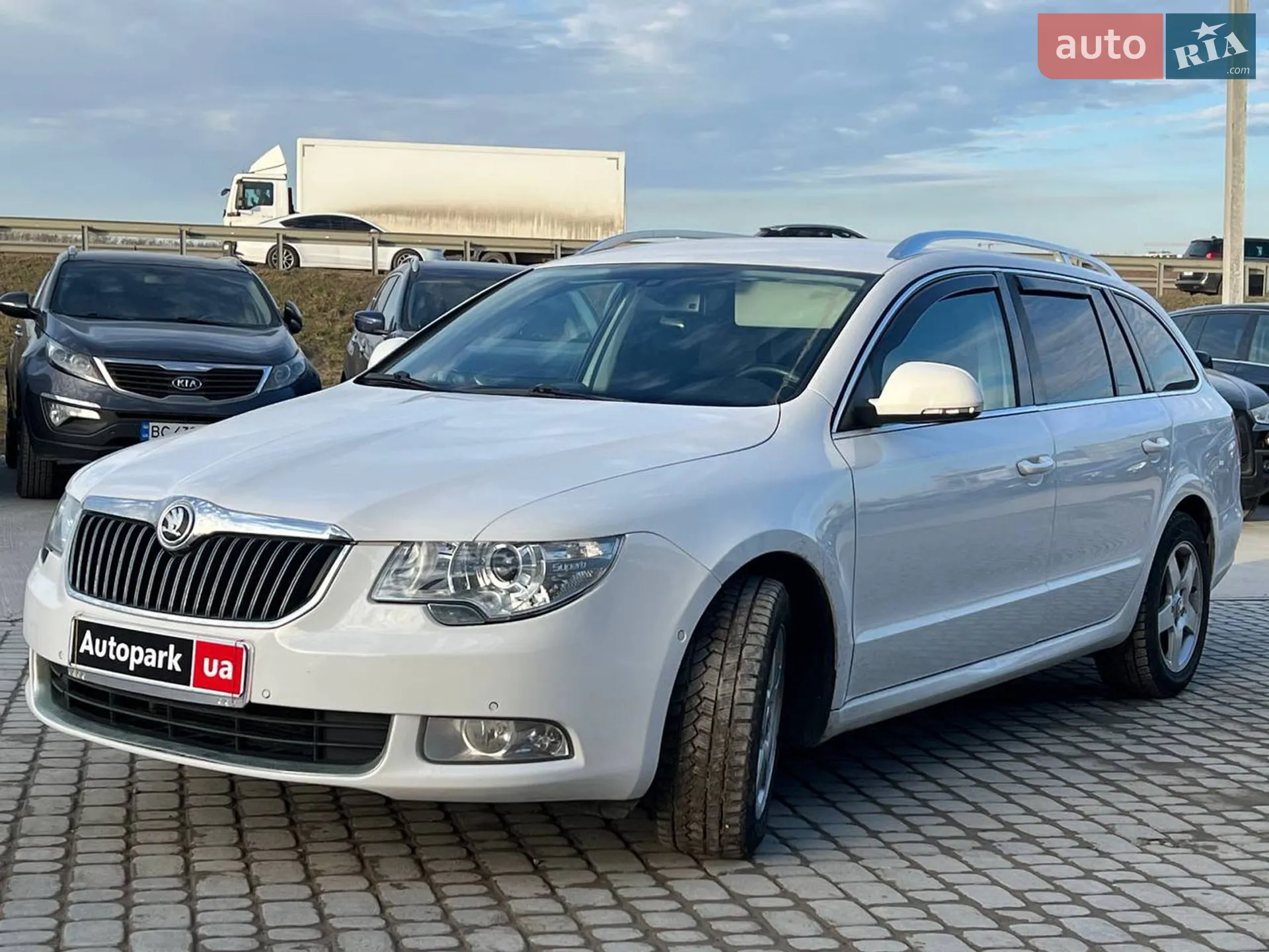 Skoda Superb, 2012