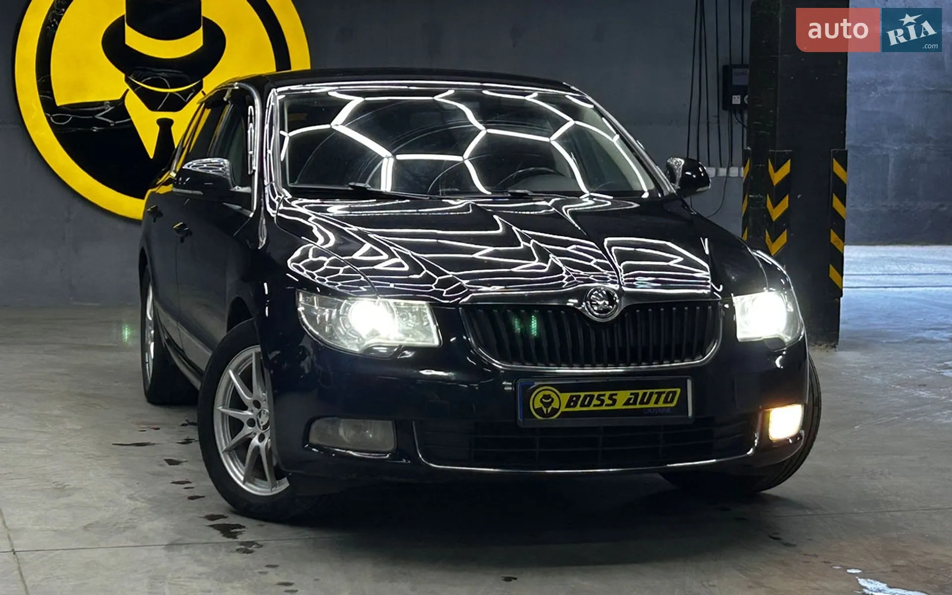 Skoda Superb, 2011