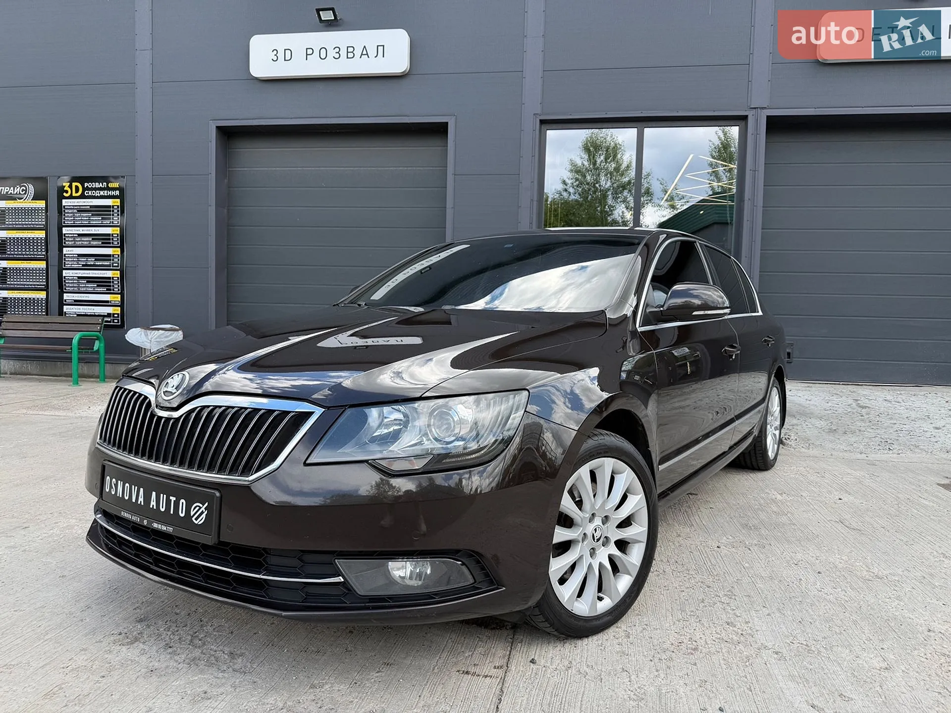 Skoda Superb, 2013