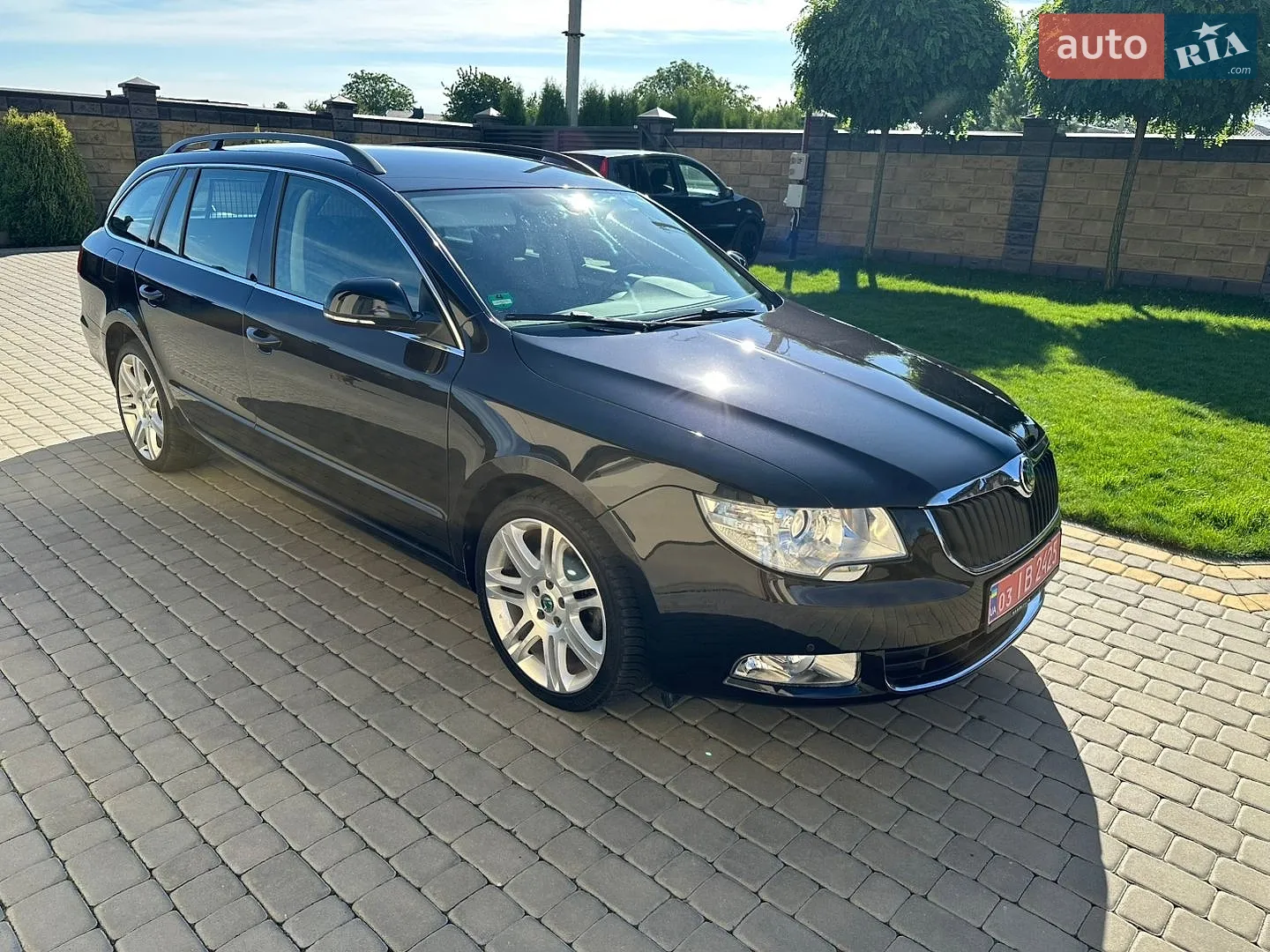 Skoda Superb, 2011