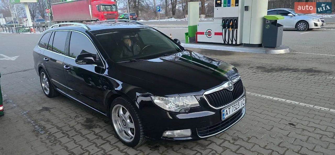 Skoda Superb, 2012