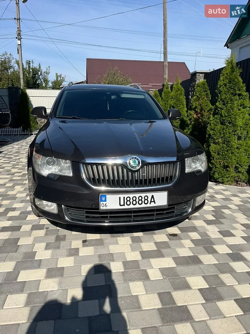 Skoda Superb, 2011