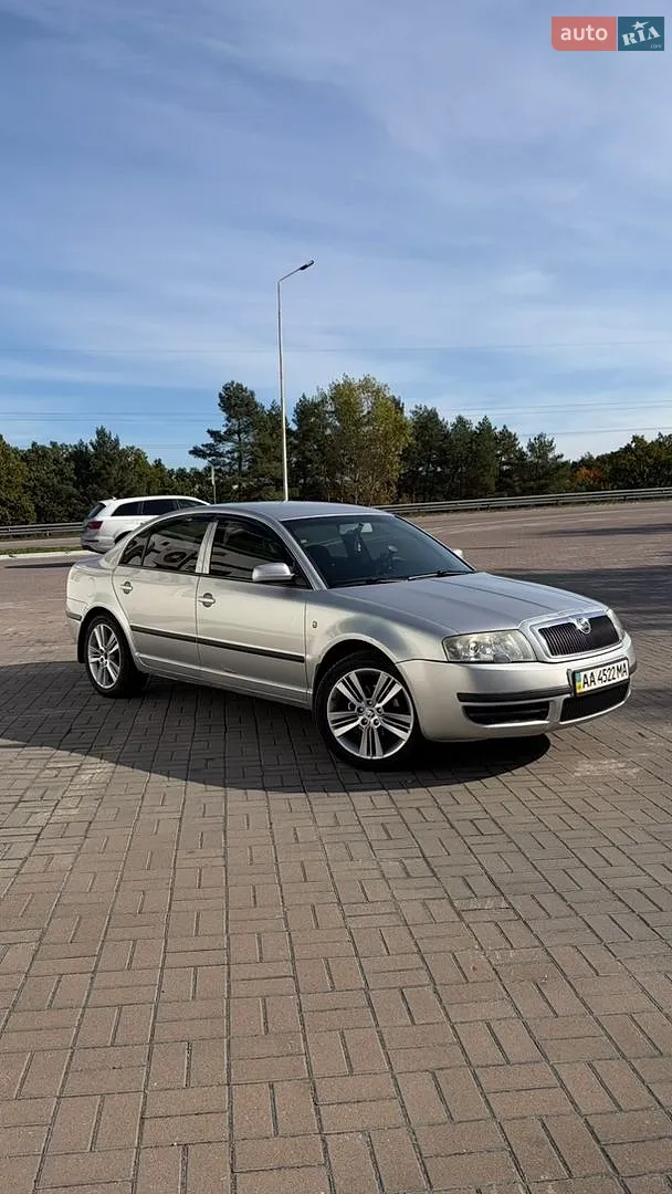 Skoda Superb, 2004