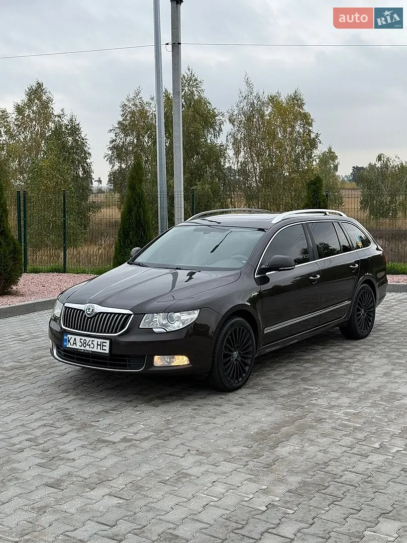 Skoda Superb, 2011