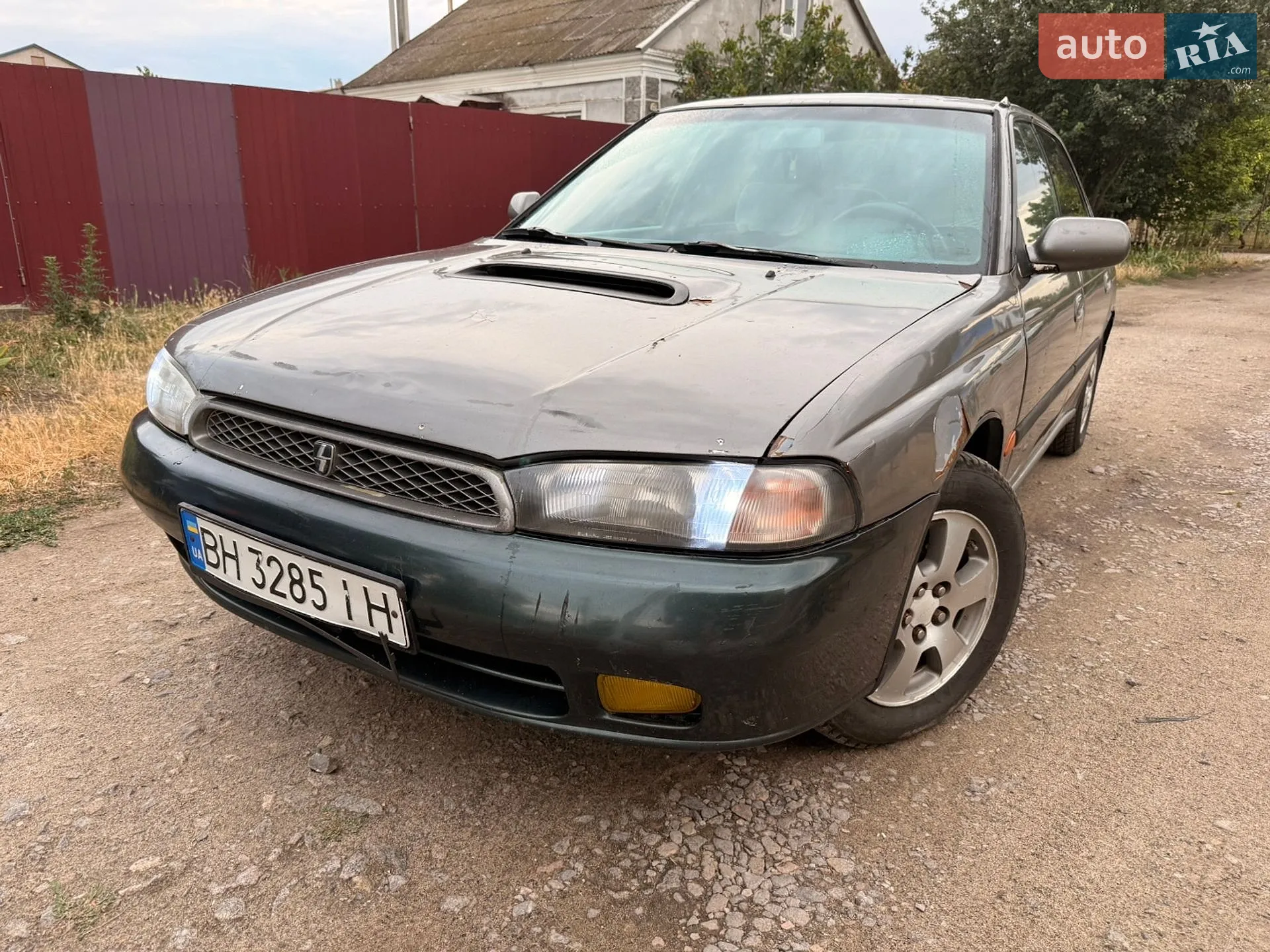 Subaru Legacy, 1996