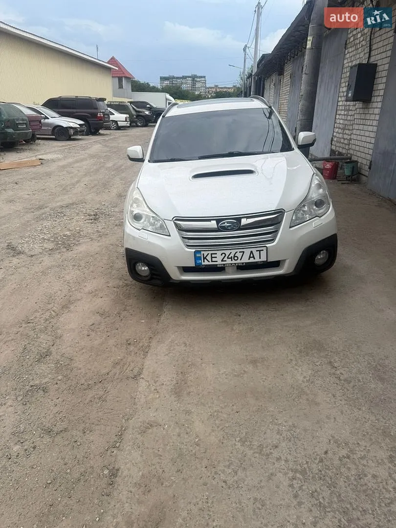 Subaru Outback, 2013