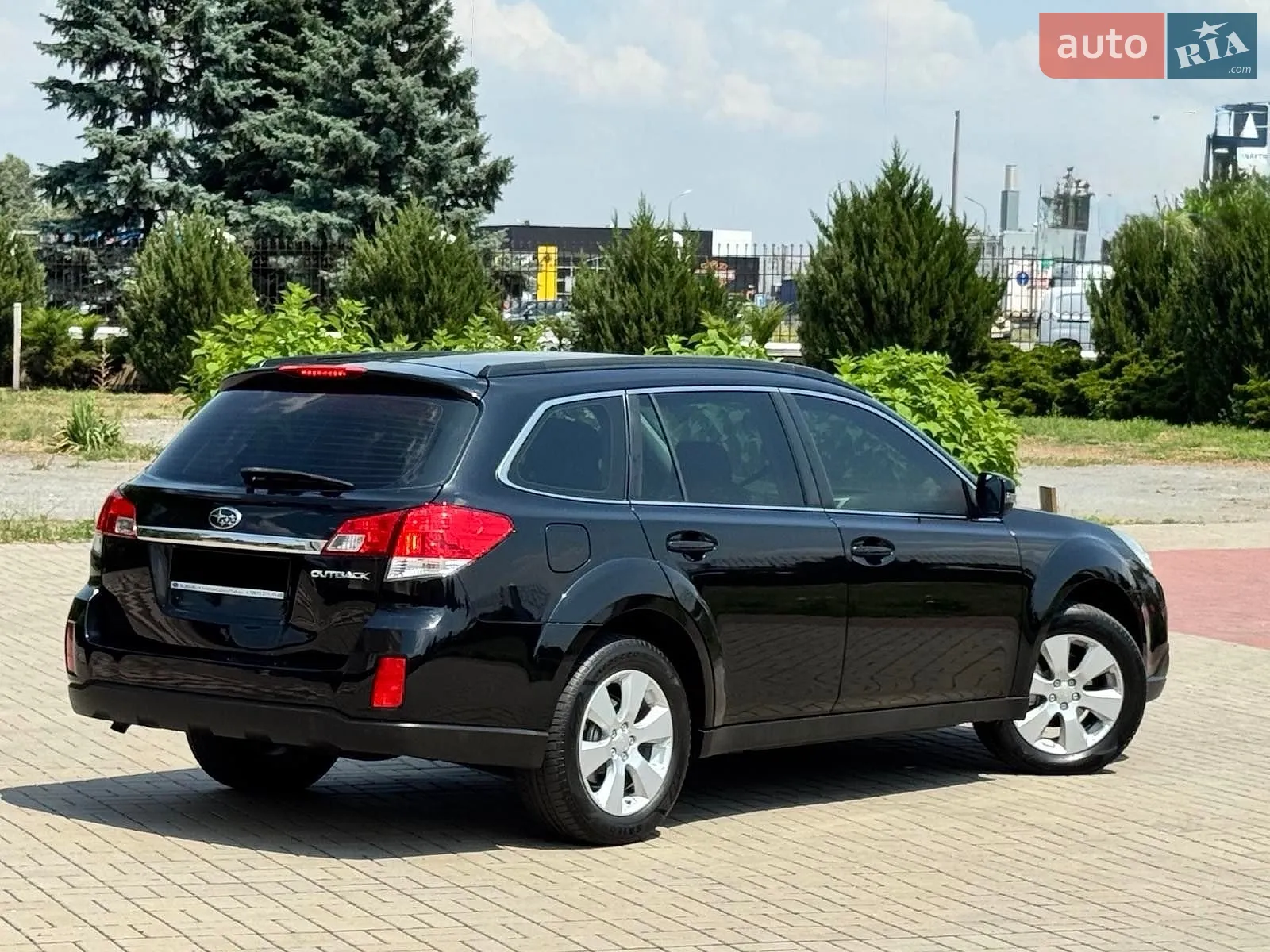 Subaru Outback, 2011