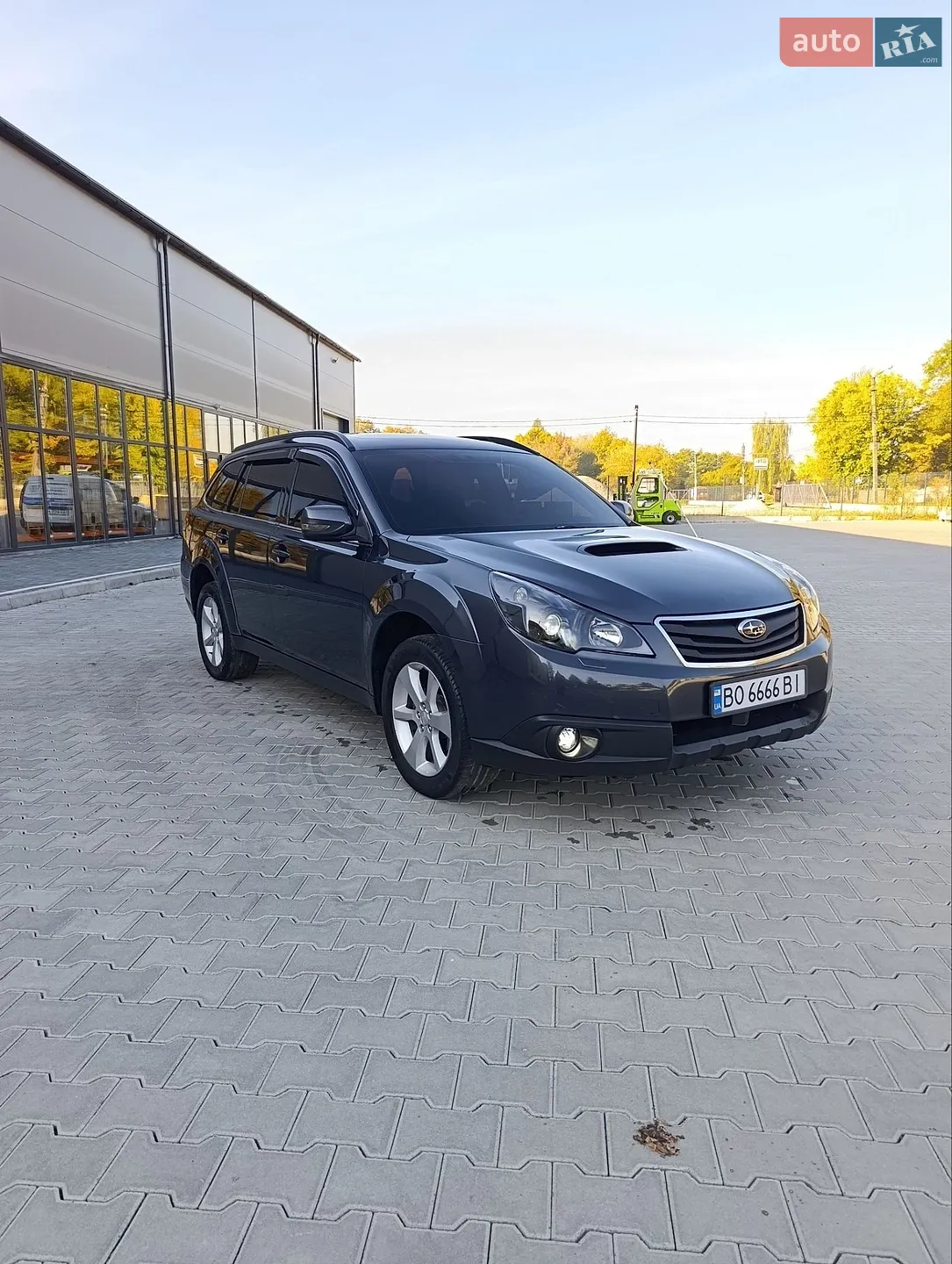 Subaru Outback, 2011