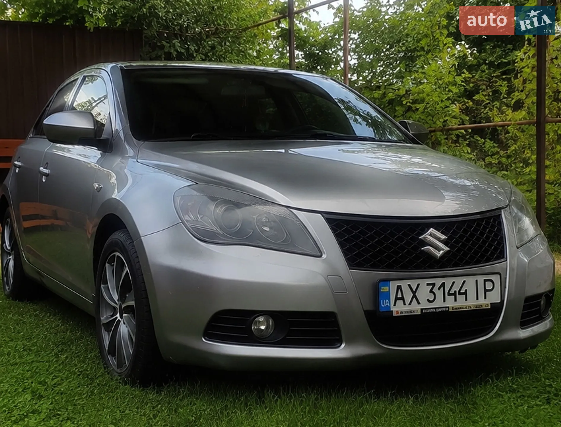 Suzuki Kizashi, 2011