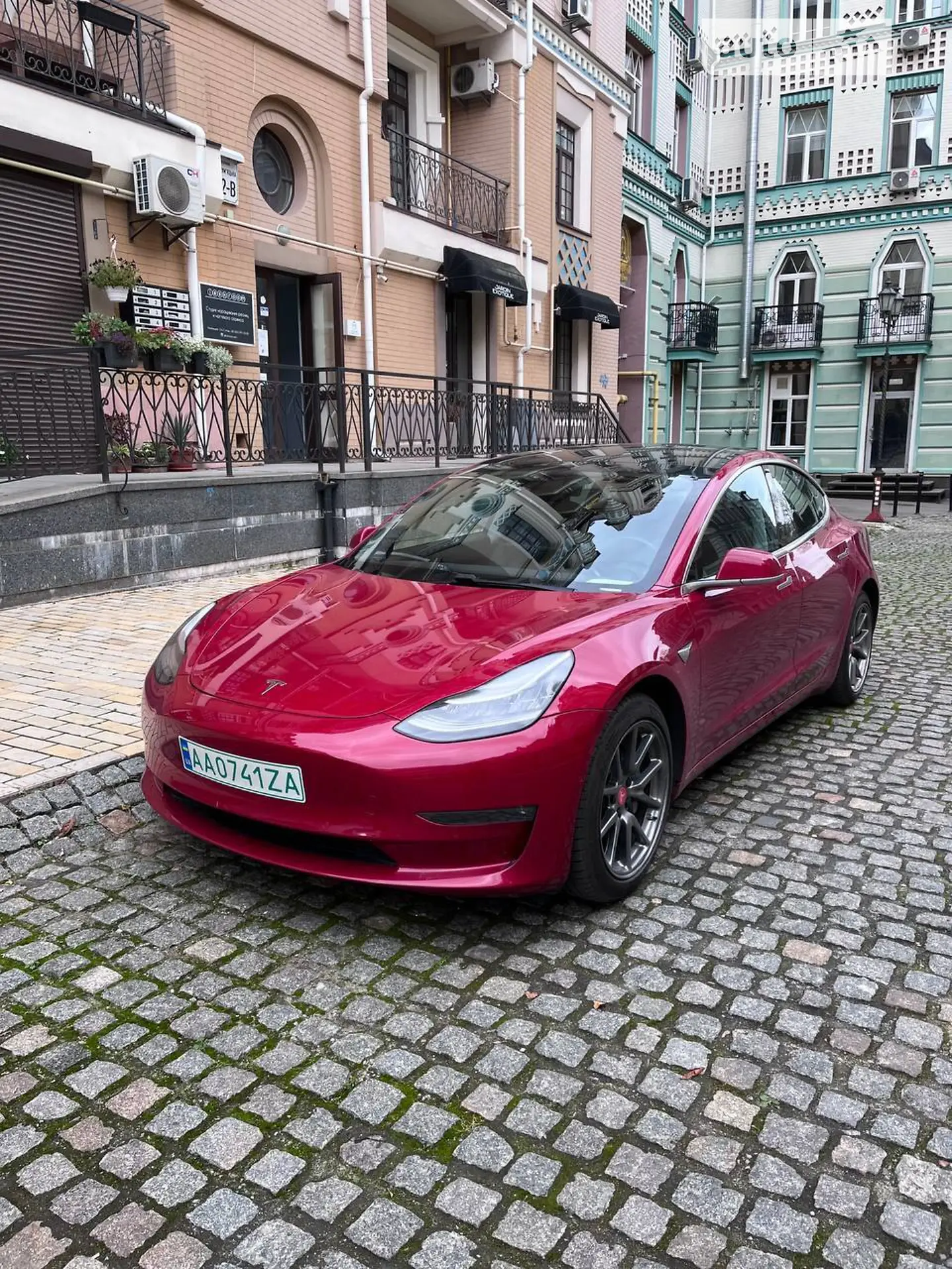 Tesla Model 3, 2019