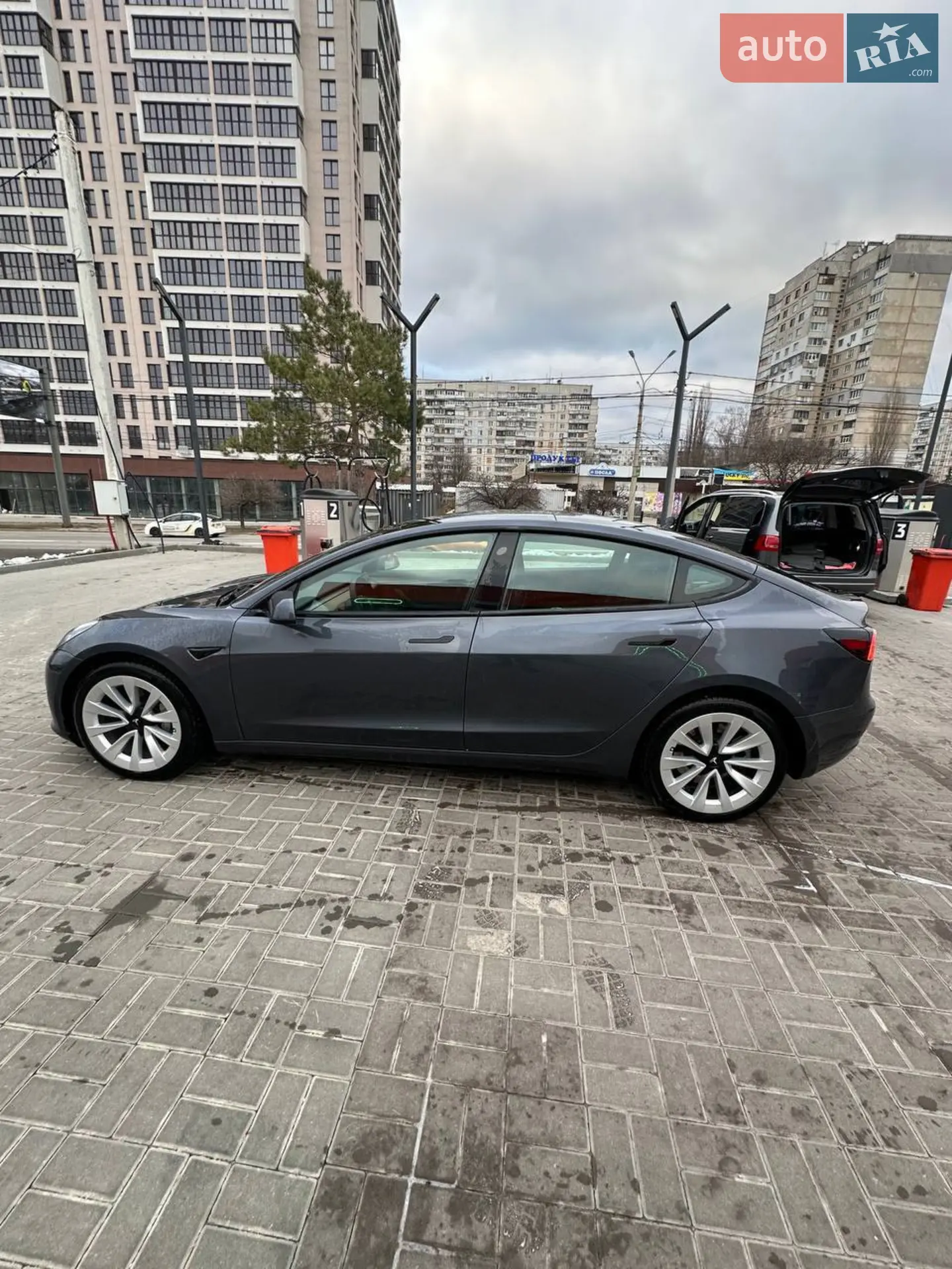Tesla Model 3, 2022