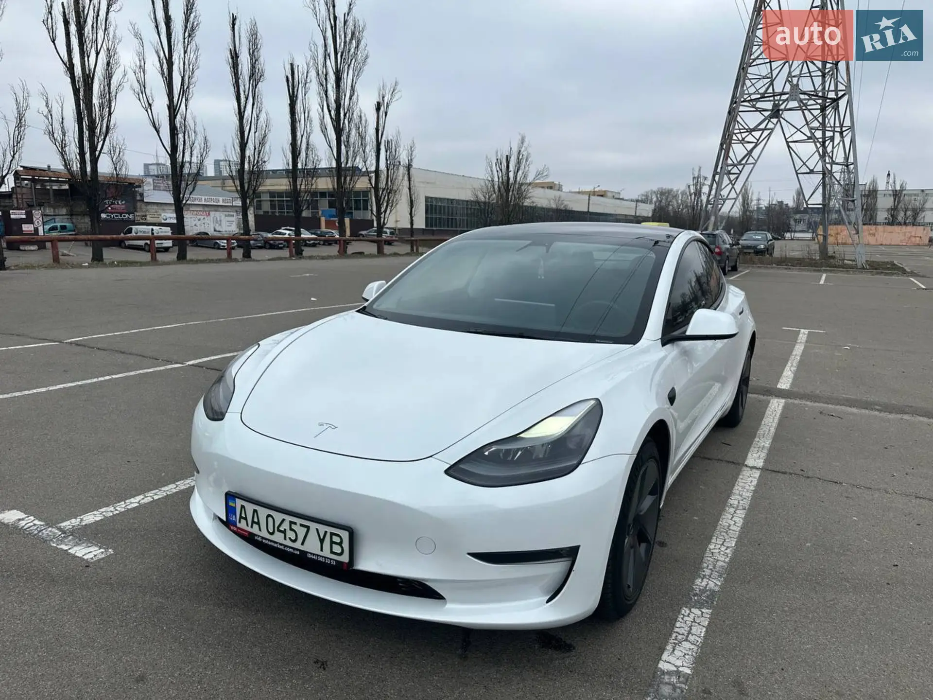 Tesla Model 3, 2021