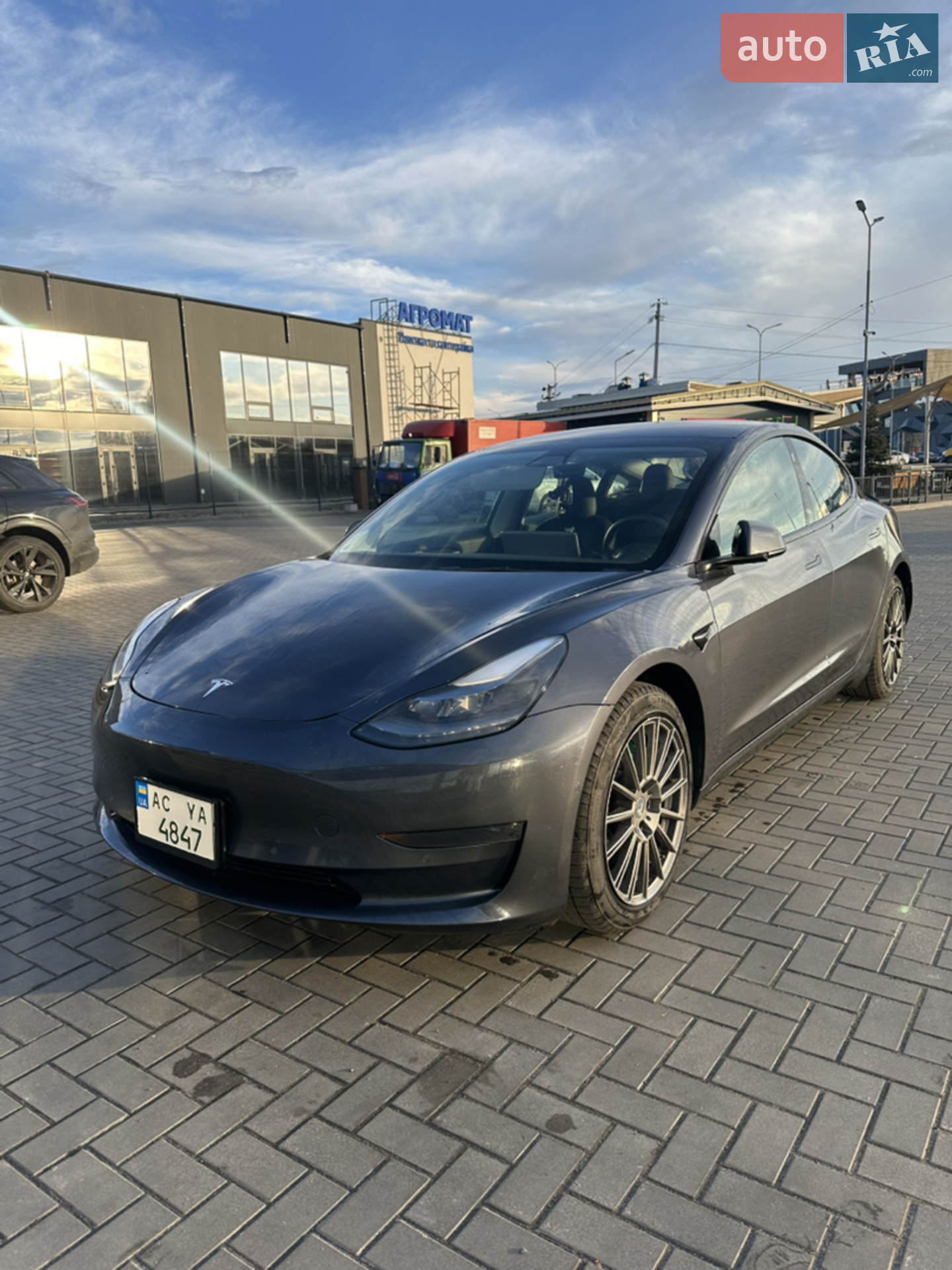 Tesla Model 3, 2021