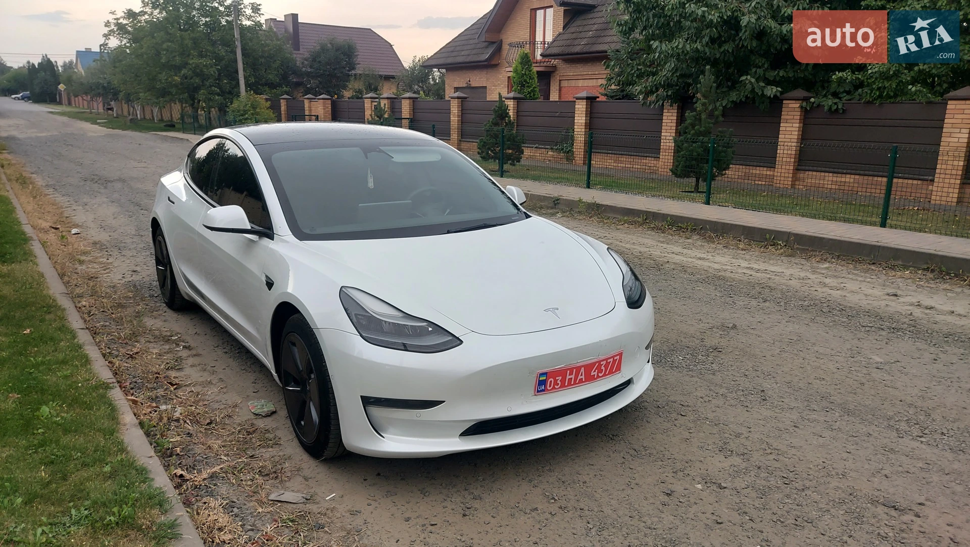 Tesla Model 3, 2022