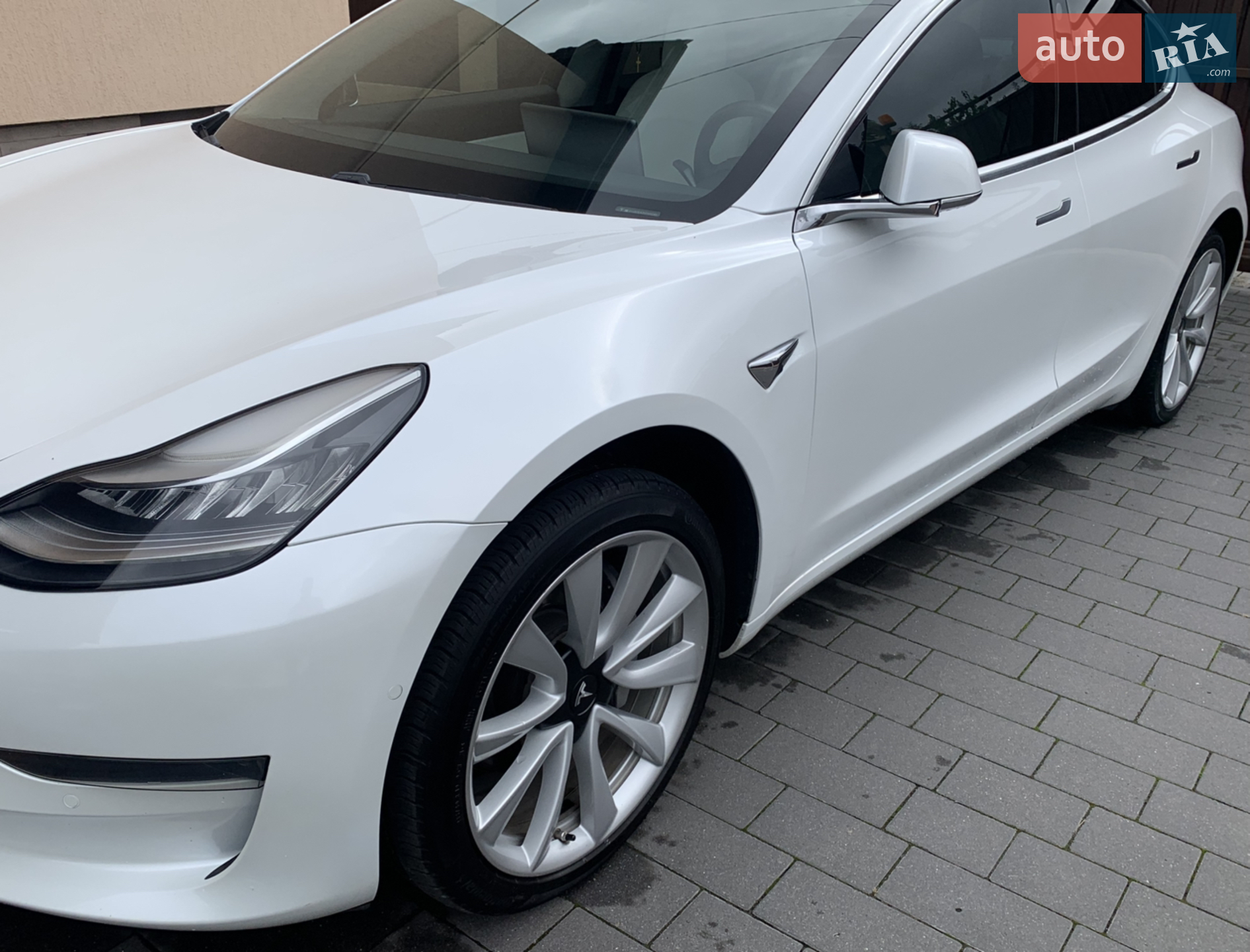 Tesla Model 3, 2019