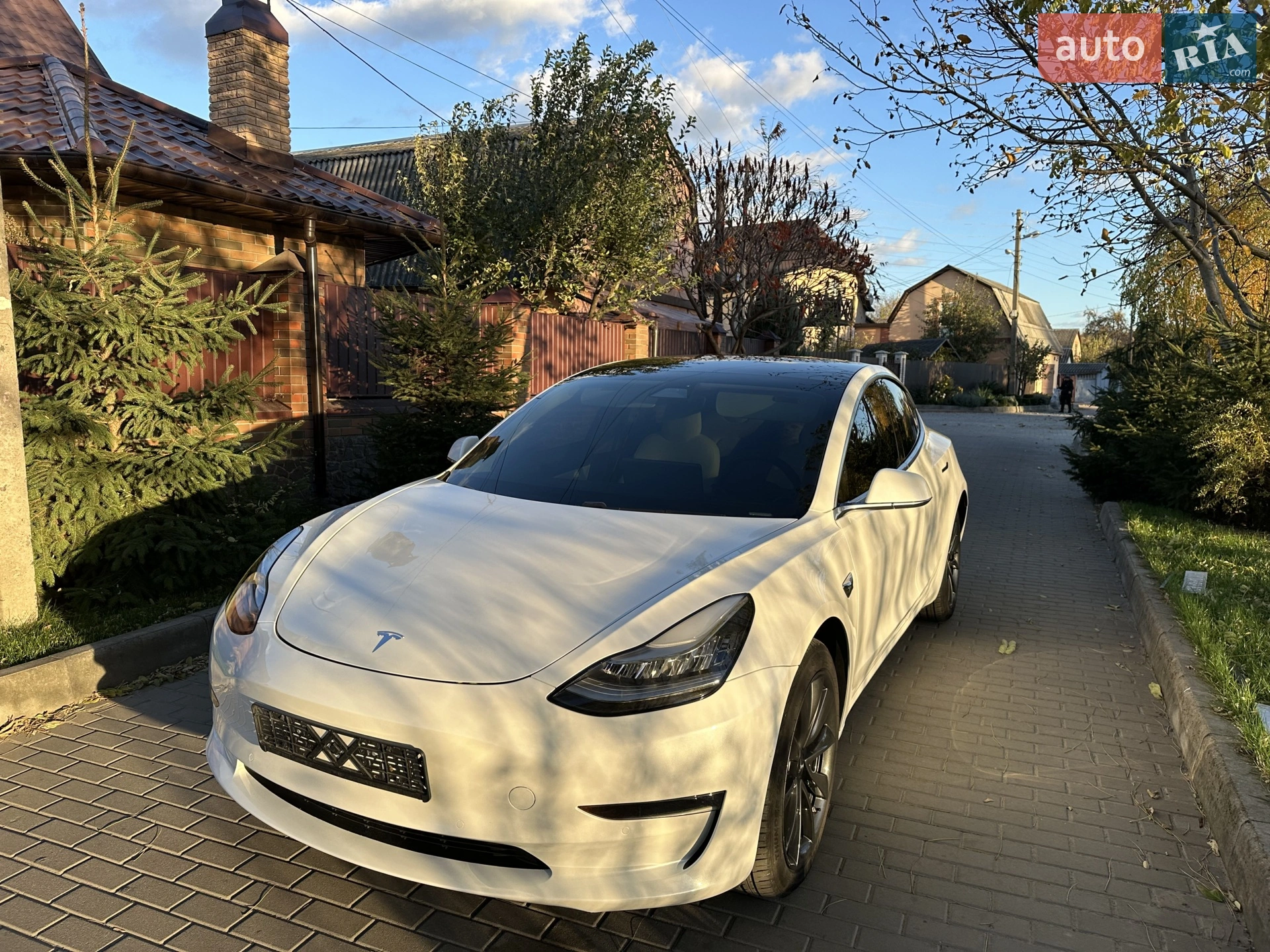 Tesla Model 3, 2019