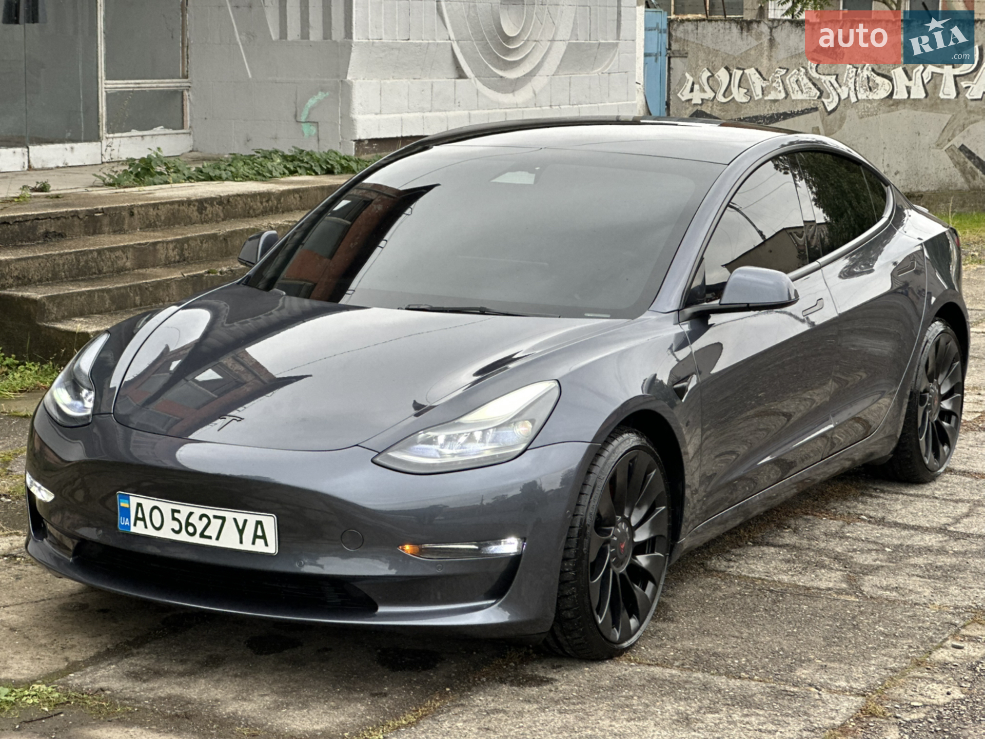 Tesla Model 3, 2022