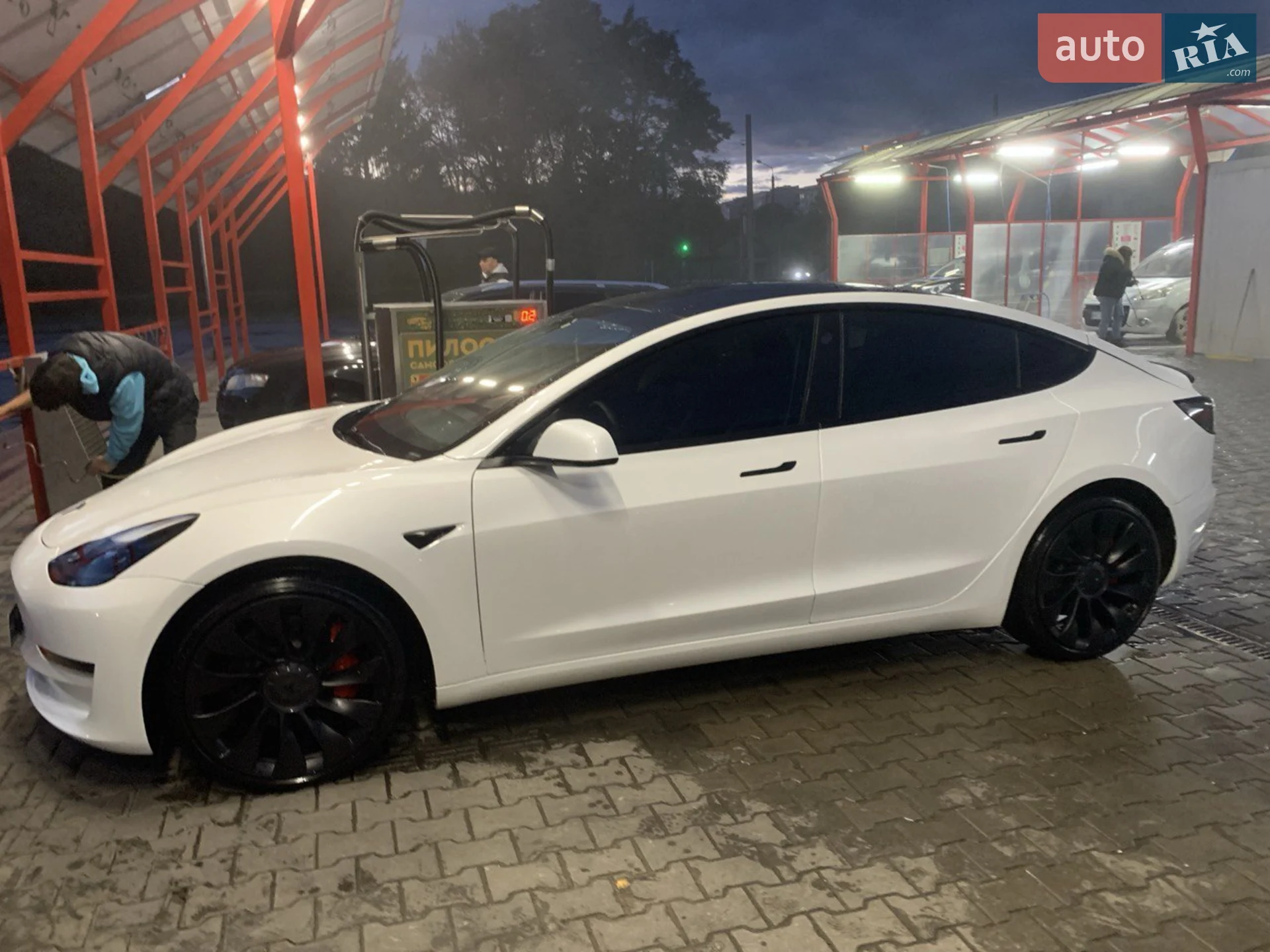 Tesla Model 3, 2023