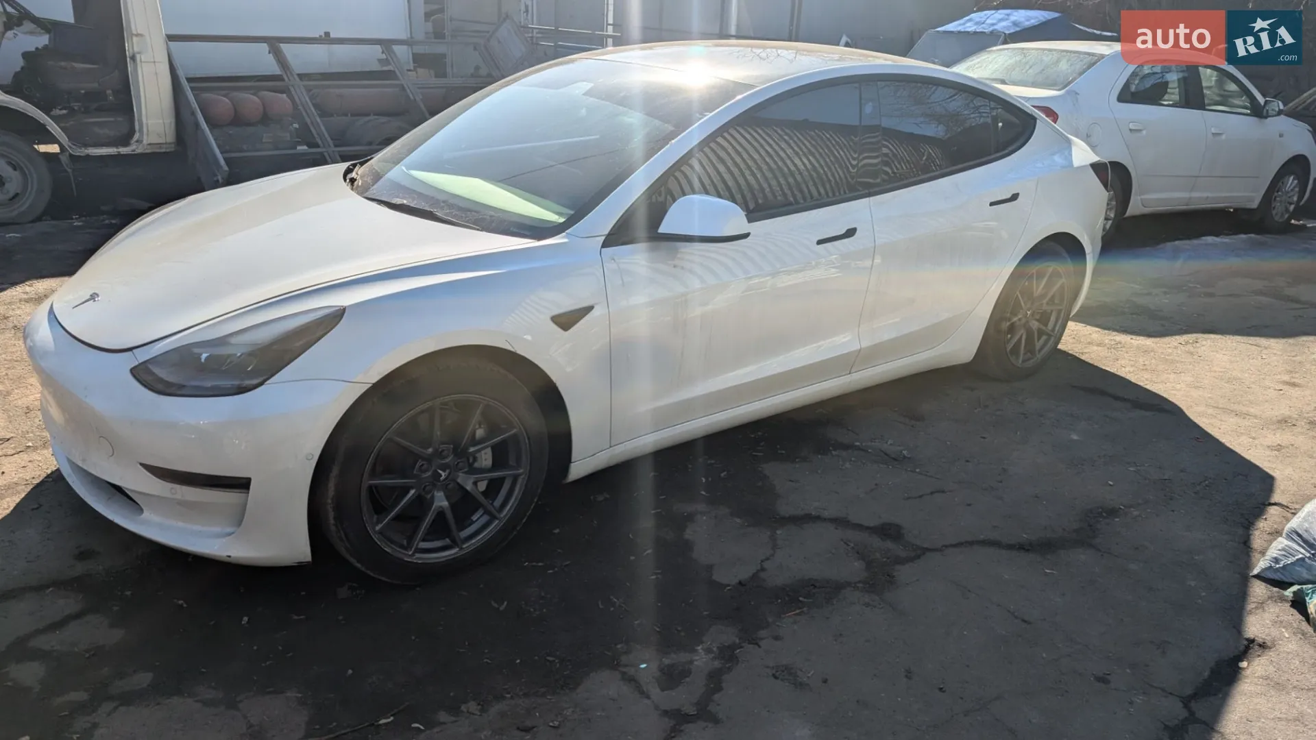Tesla Model 3, 2021
