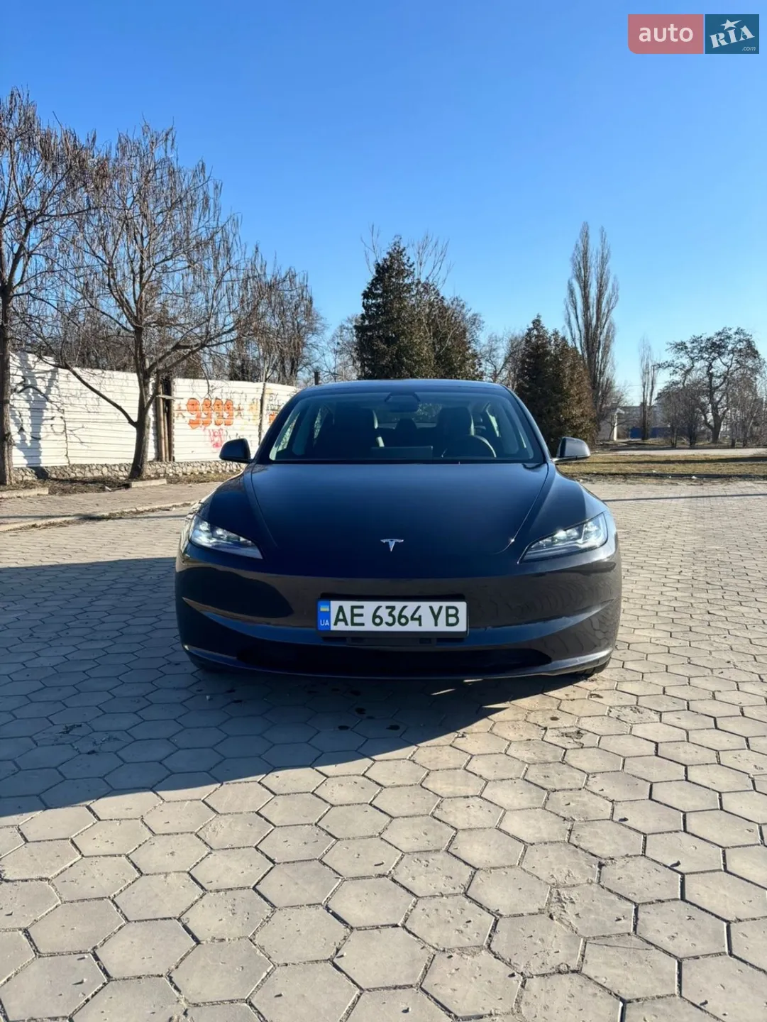 Tesla Model 3, 2025