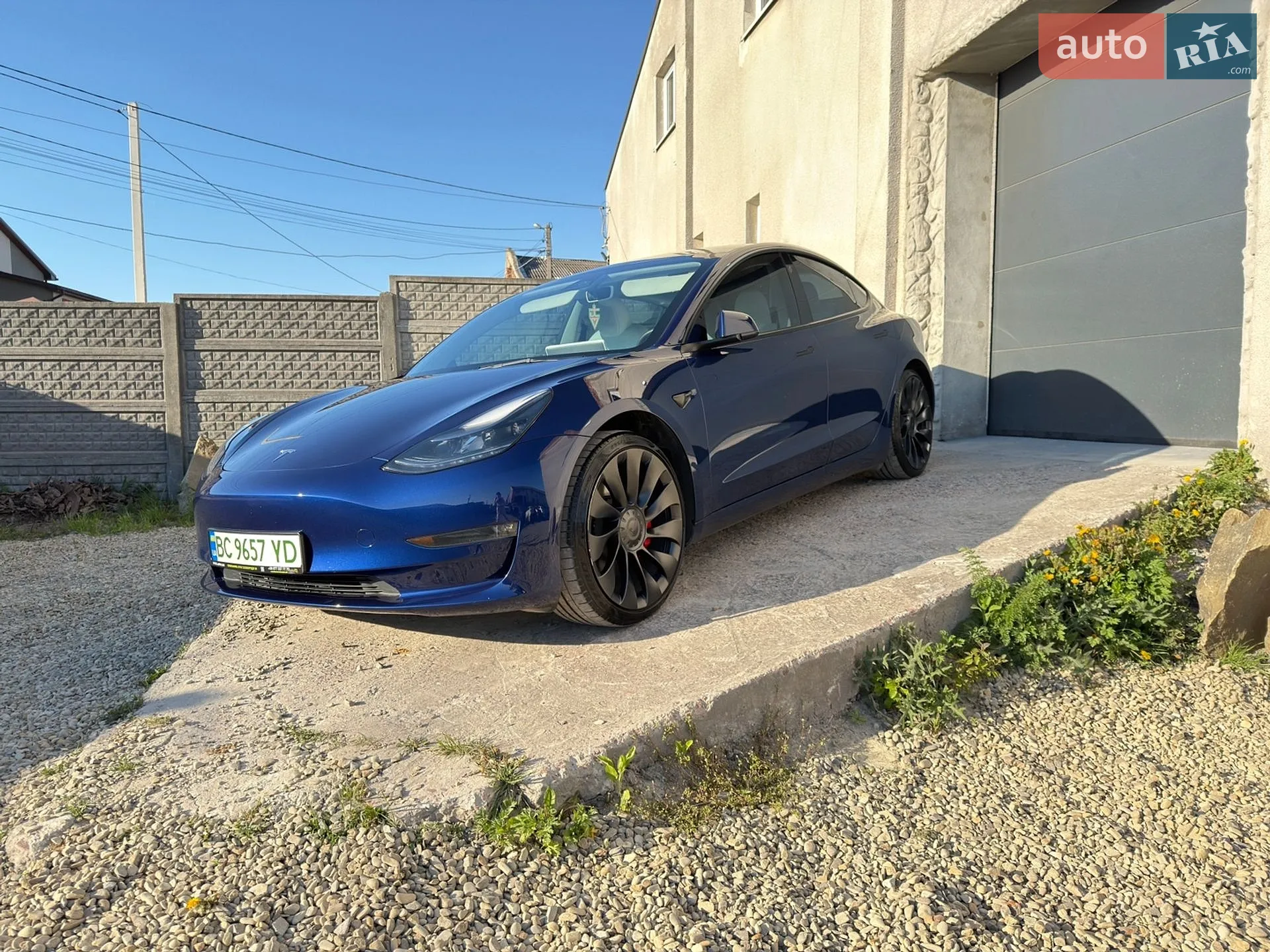 Tesla Model 3, 2023