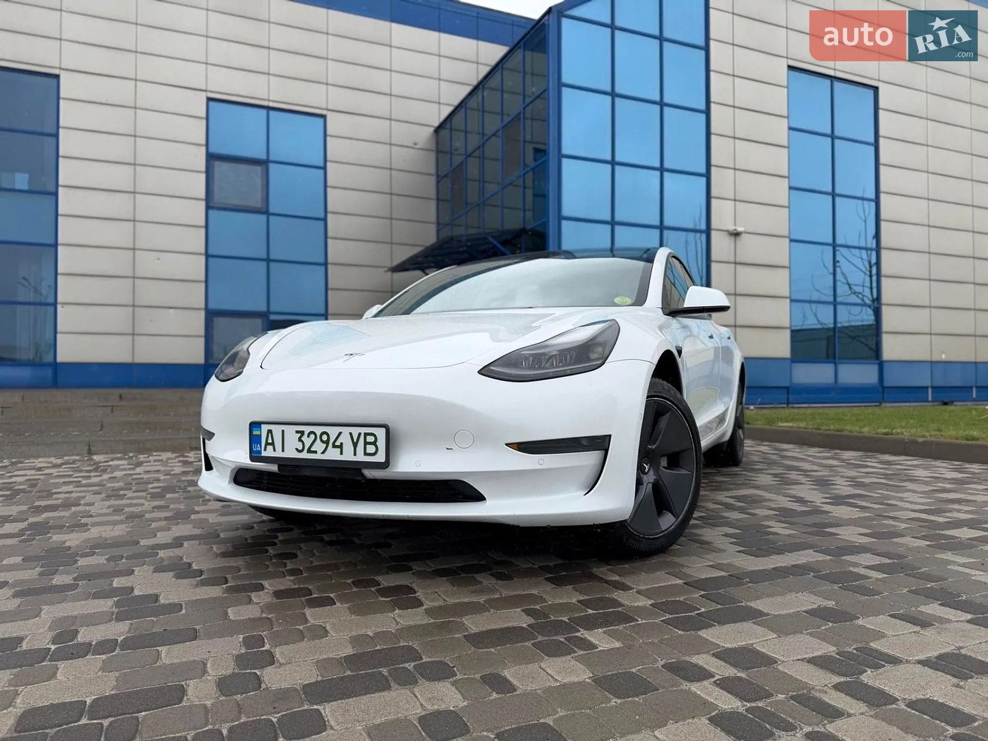 Tesla Model 3, 2022