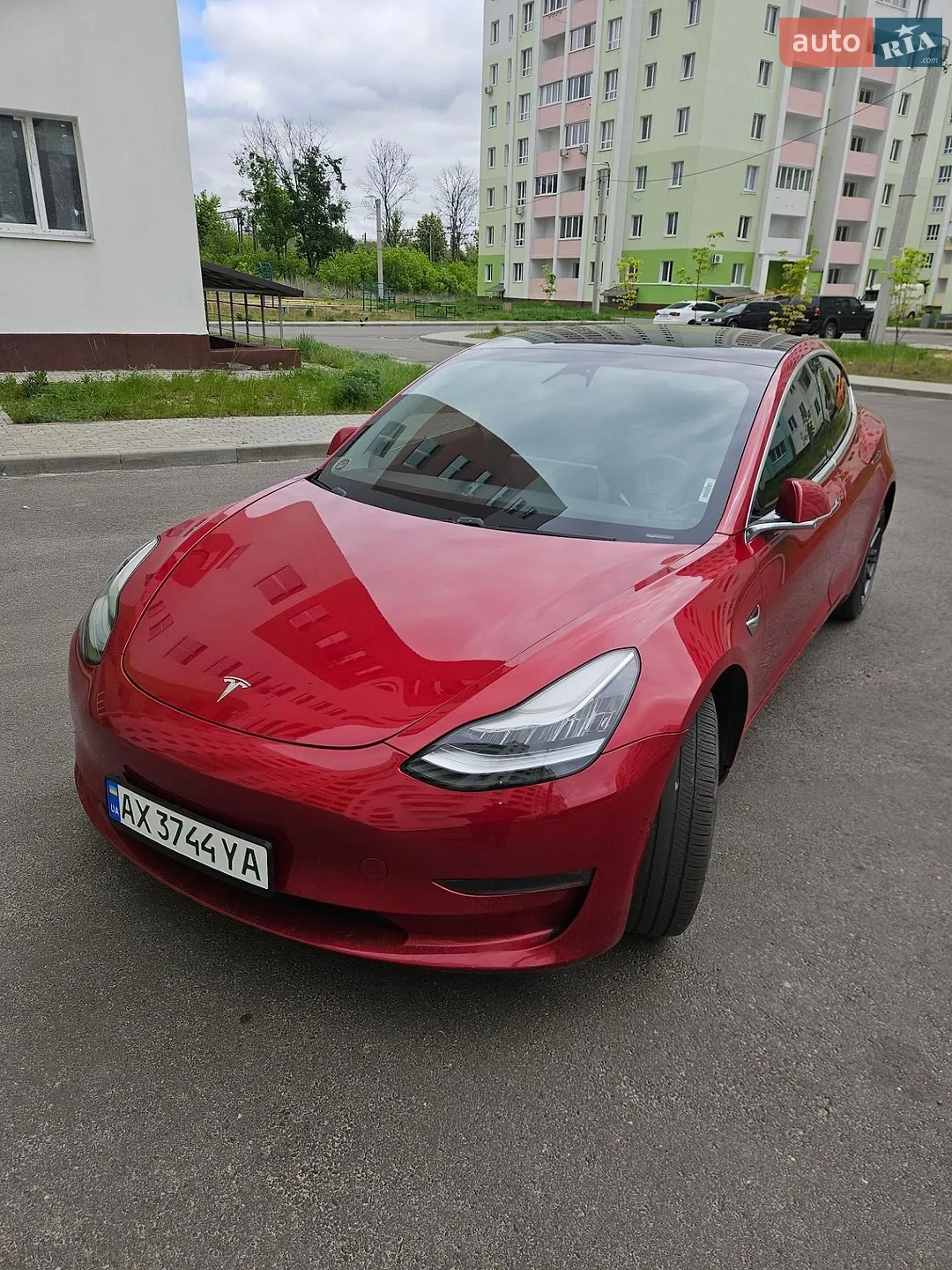 Tesla Model 3, 2019