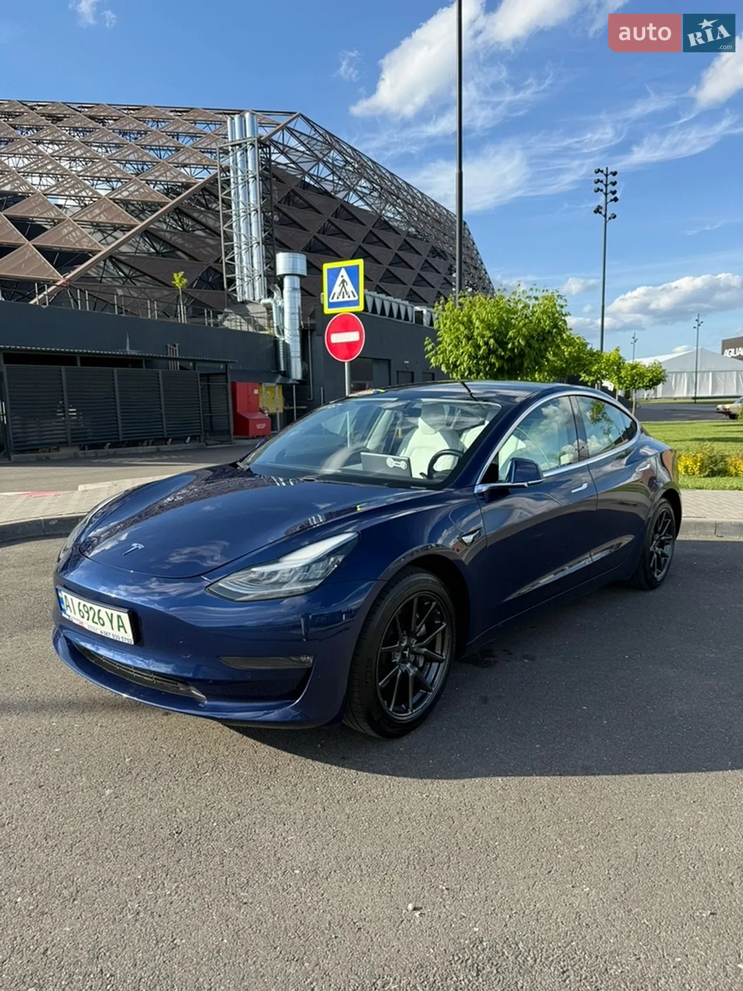 Tesla Model 3, 2019