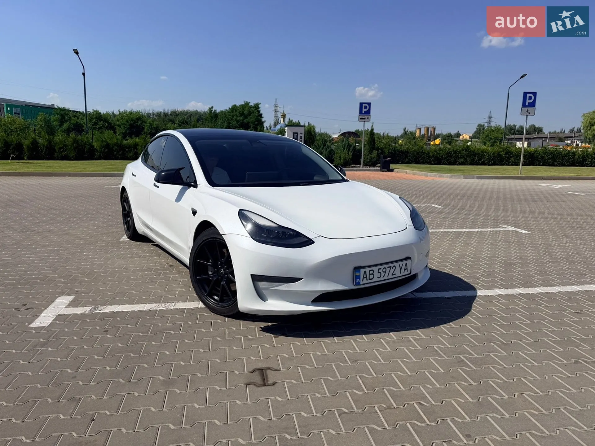 Tesla Model 3, 2020