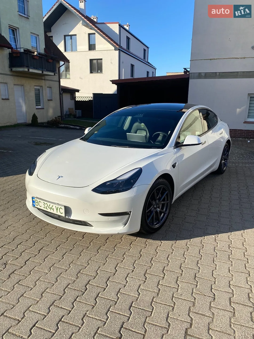 Tesla Model 3, 2021
