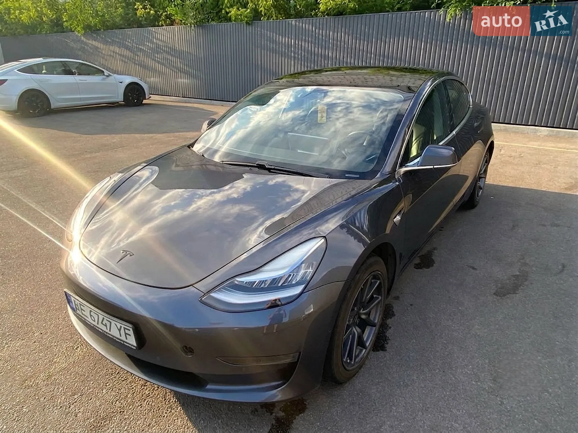 Tesla Model 3, 2019