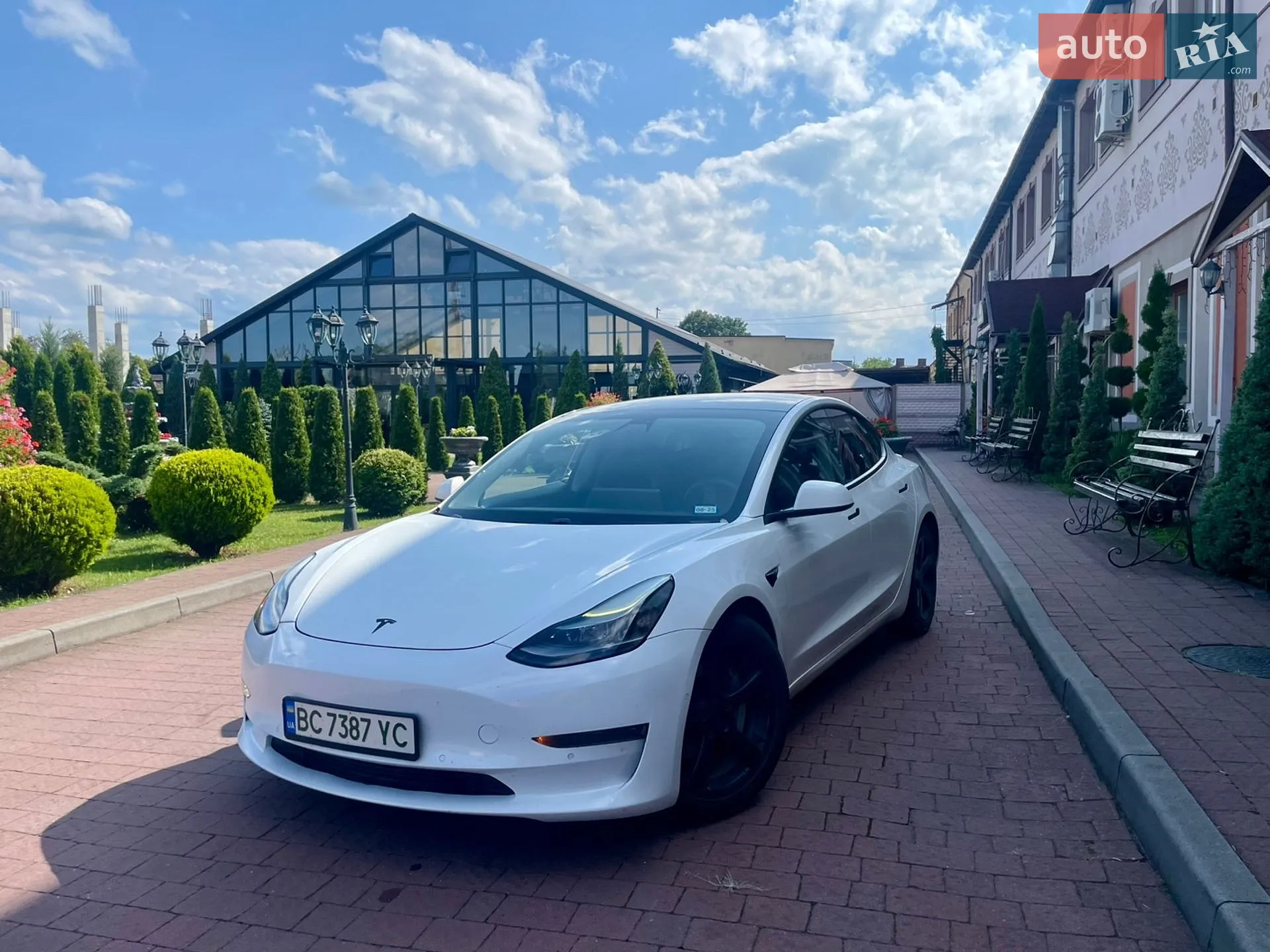 Tesla Model 3, 2021