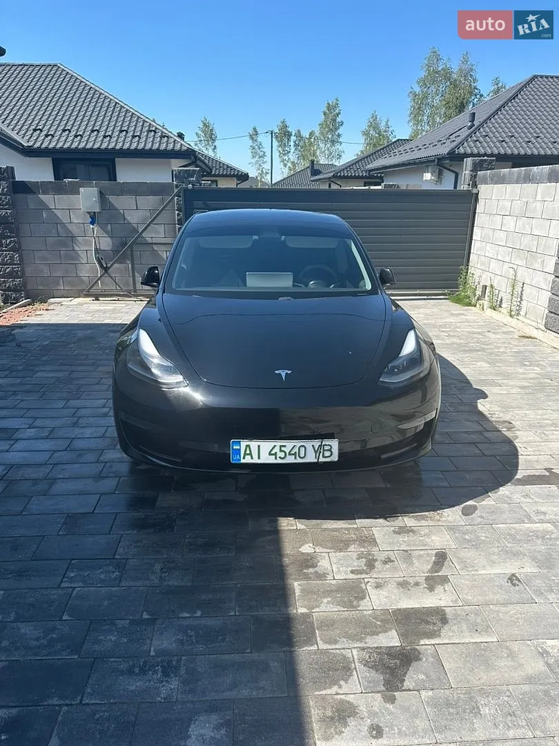 Tesla Model 3, 2021