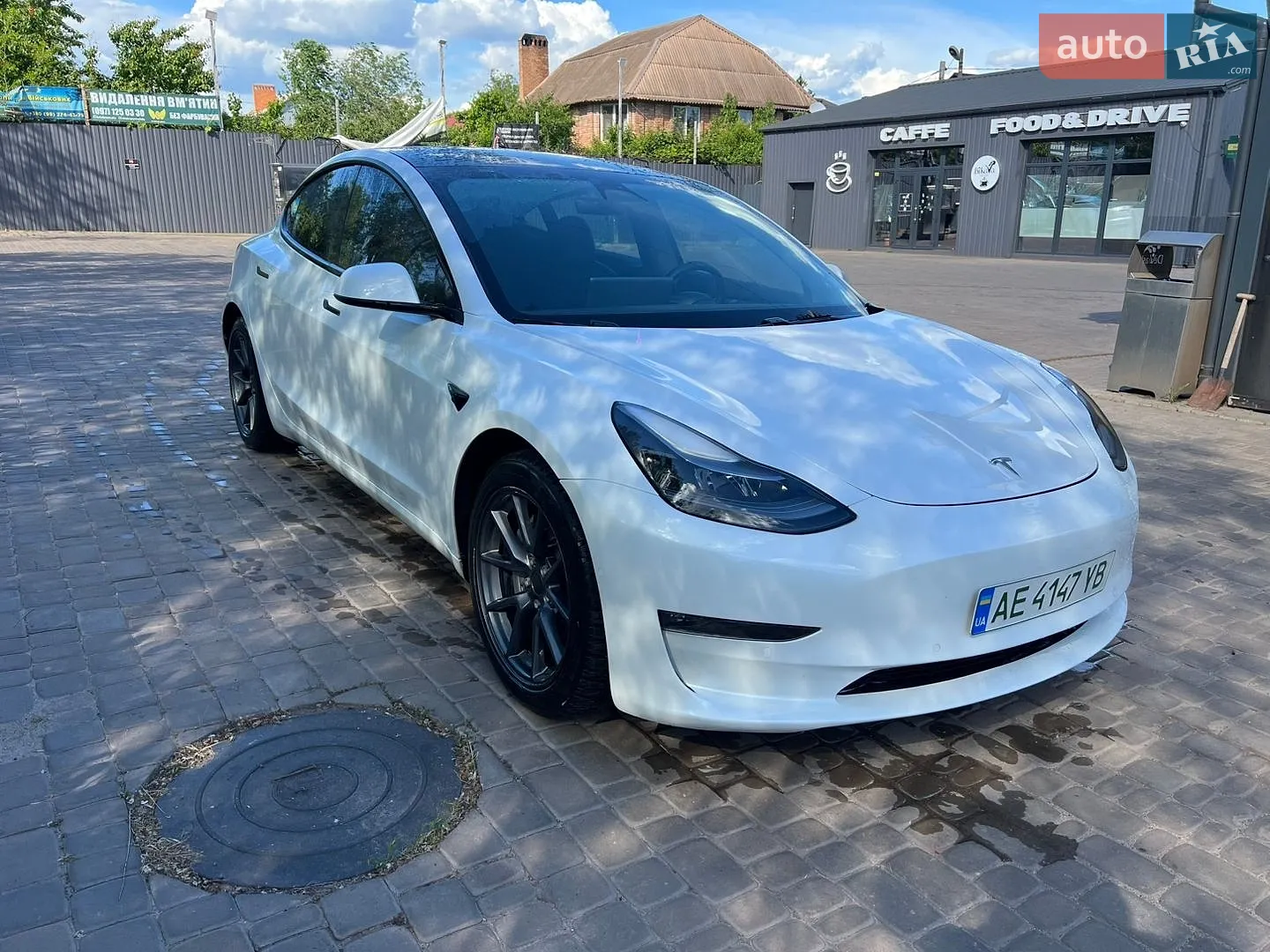 Tesla Model 3, 2021