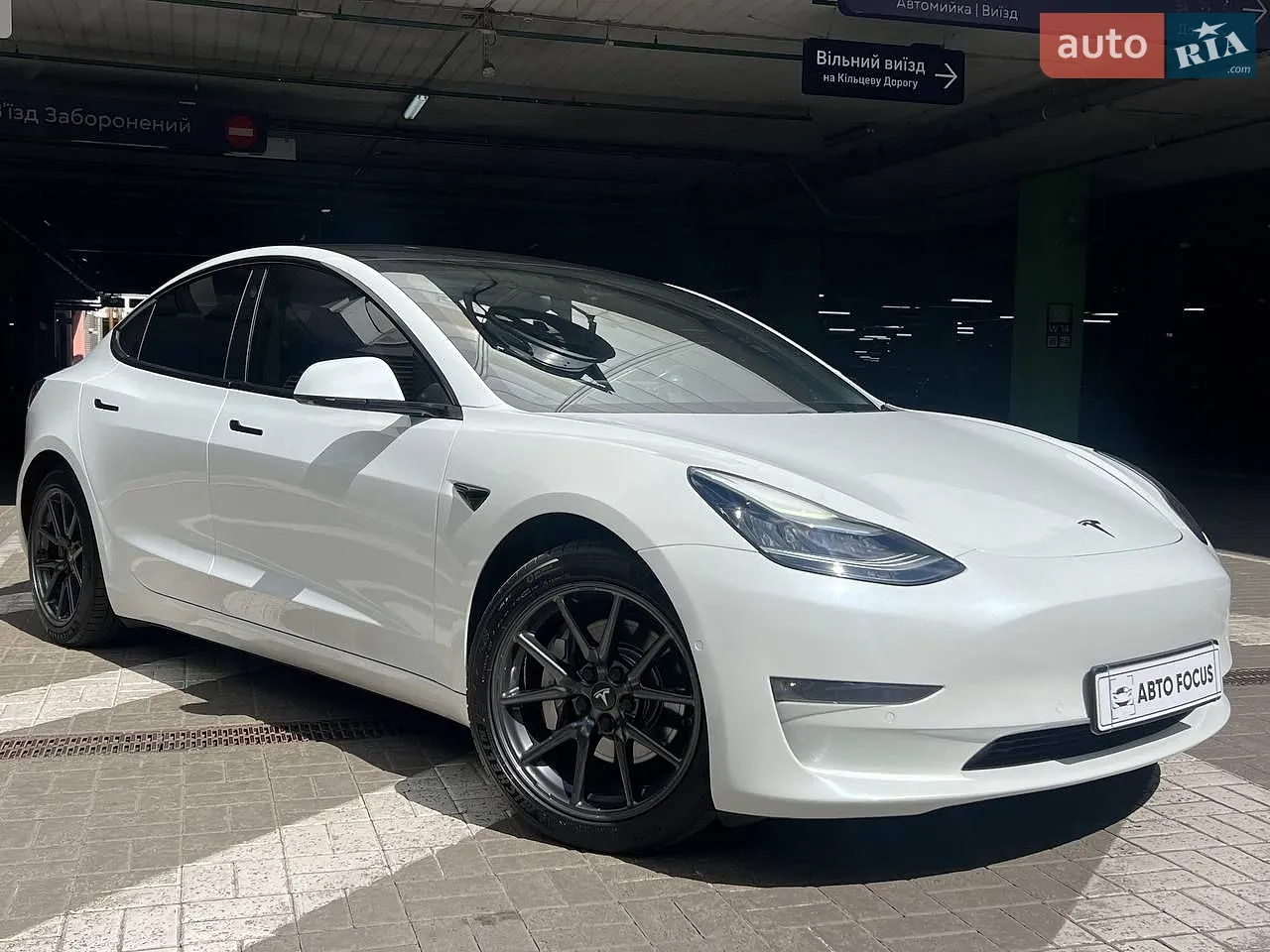 Tesla Model 3, 2018