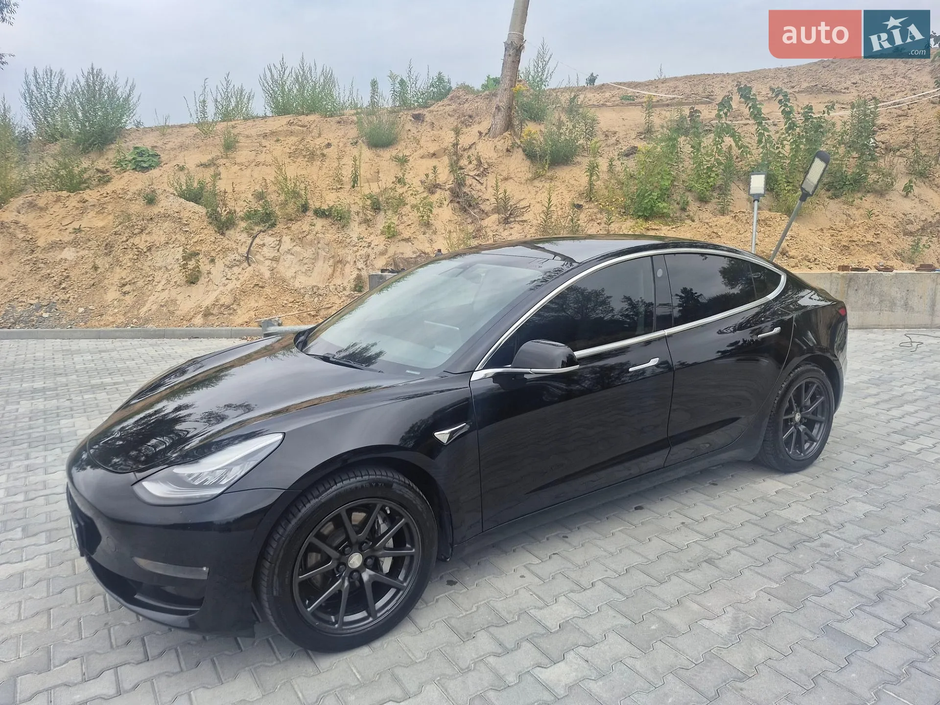 Tesla Model 3, 2019