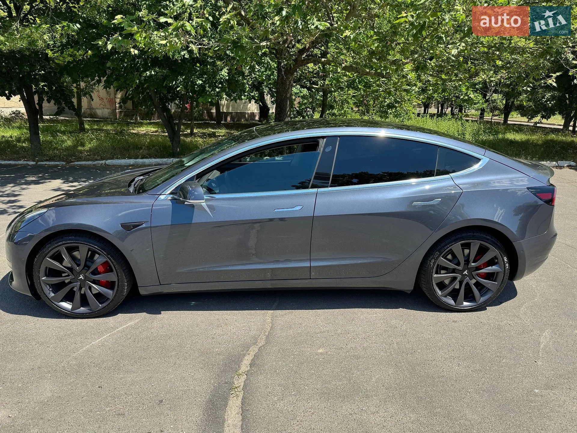 Tesla Model 3, 2020