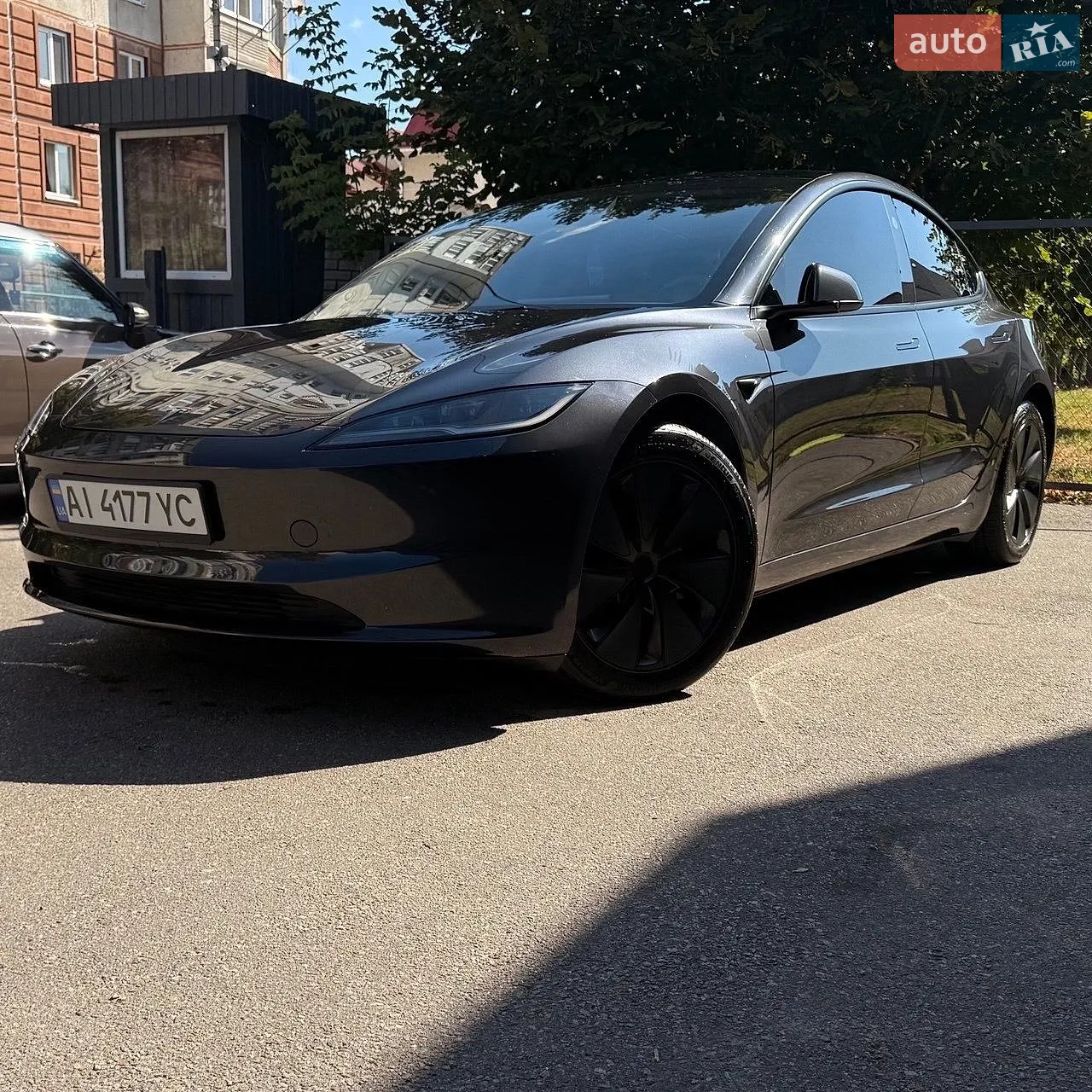 Tesla Model 3, 2024