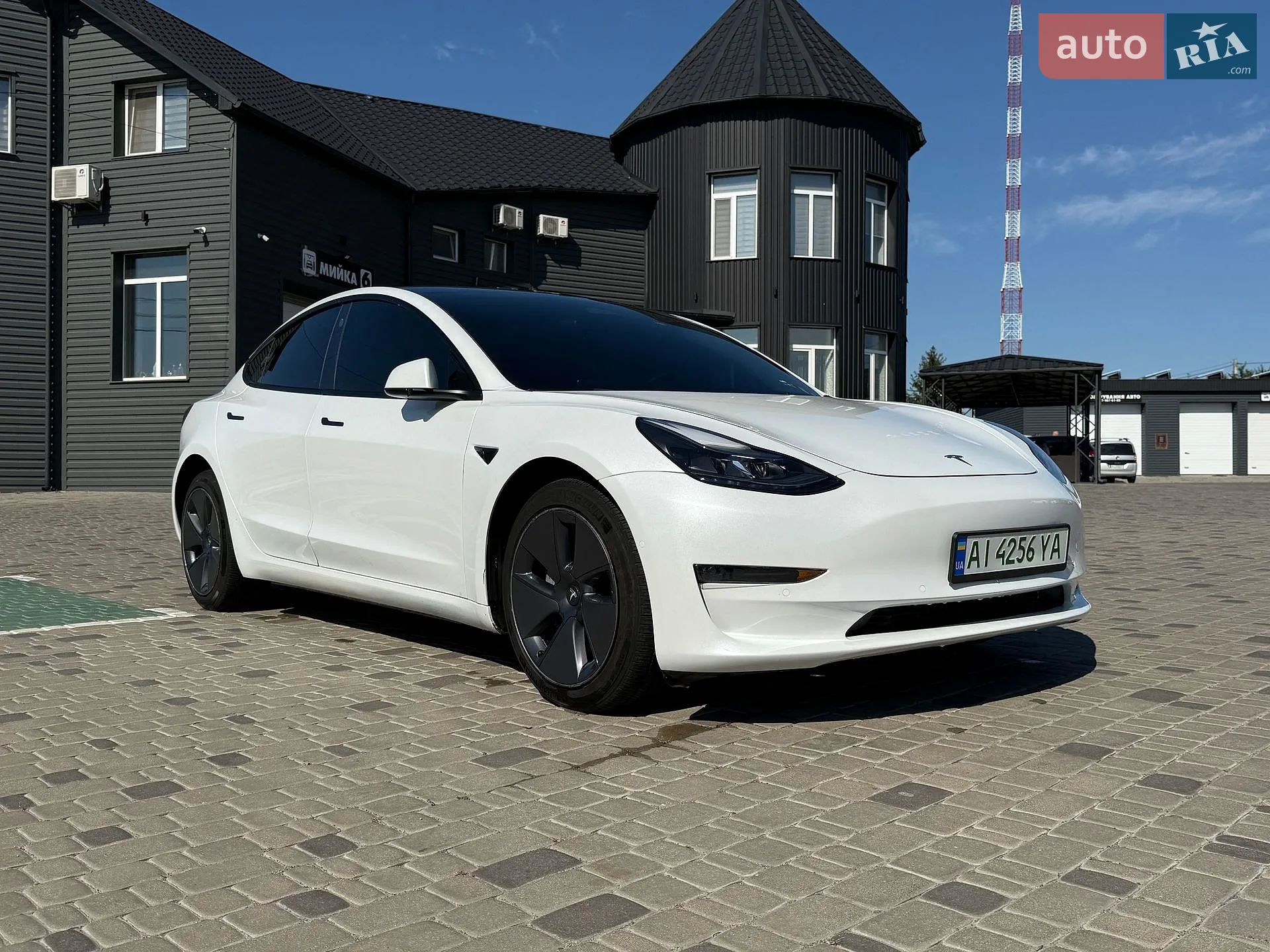 Tesla Model 3, 2022