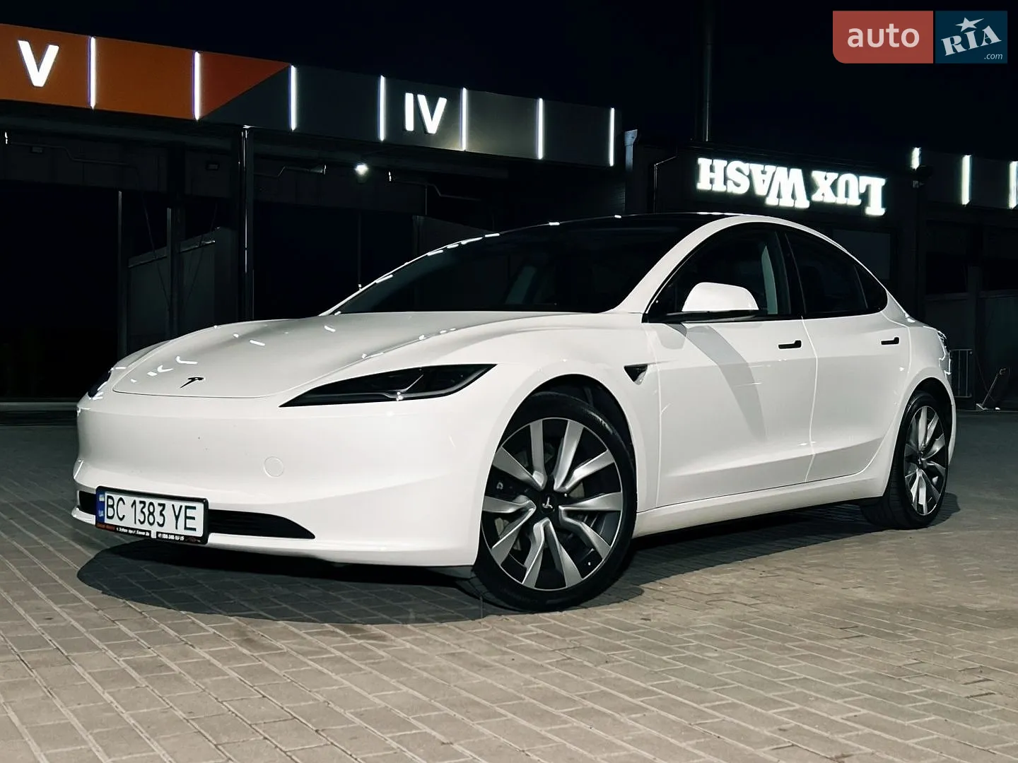 Tesla Model 3, 2024