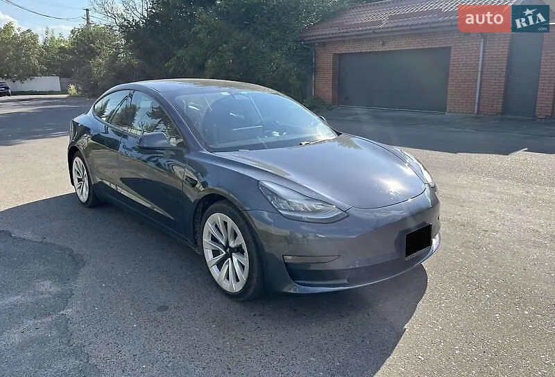 Tesla Model 3, 2020
