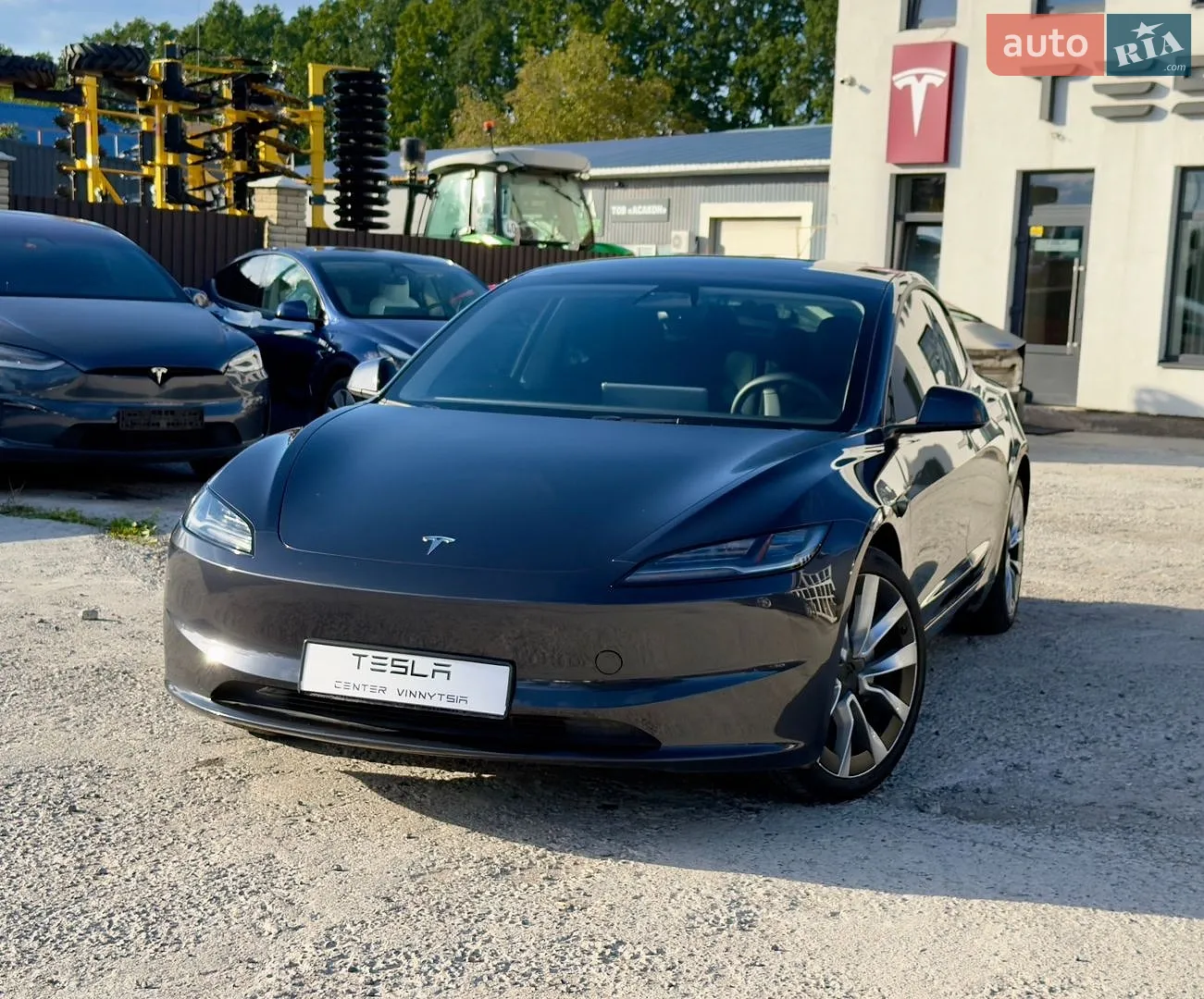 Tesla Model 3, 2024