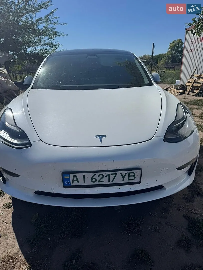 Tesla Model 3, 2021